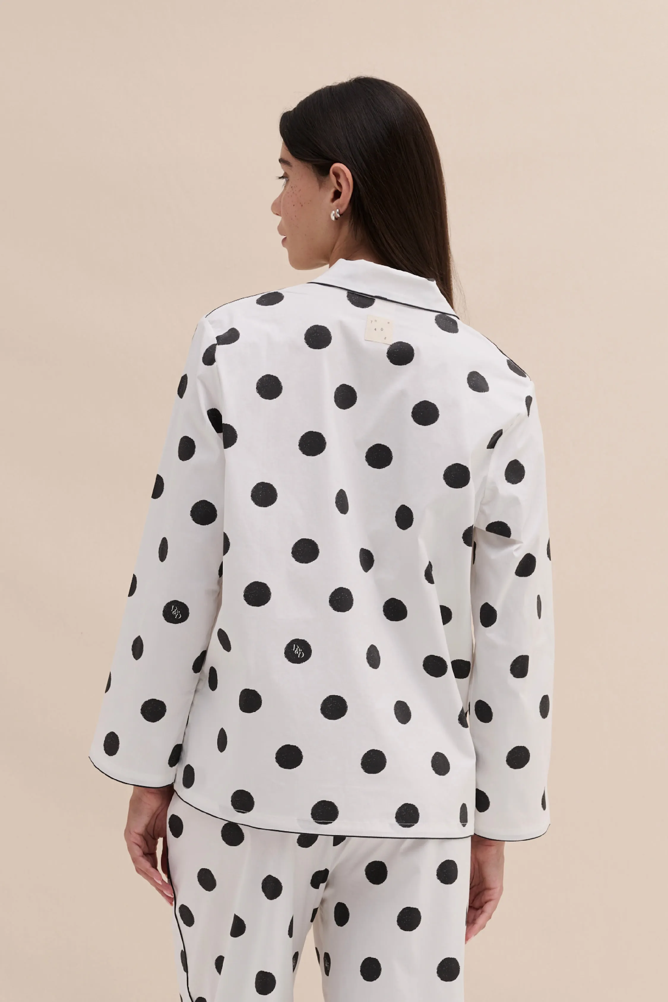 402 Shirt Dot White/Black sold by Desmond & Dempsey product image thumbnail 4