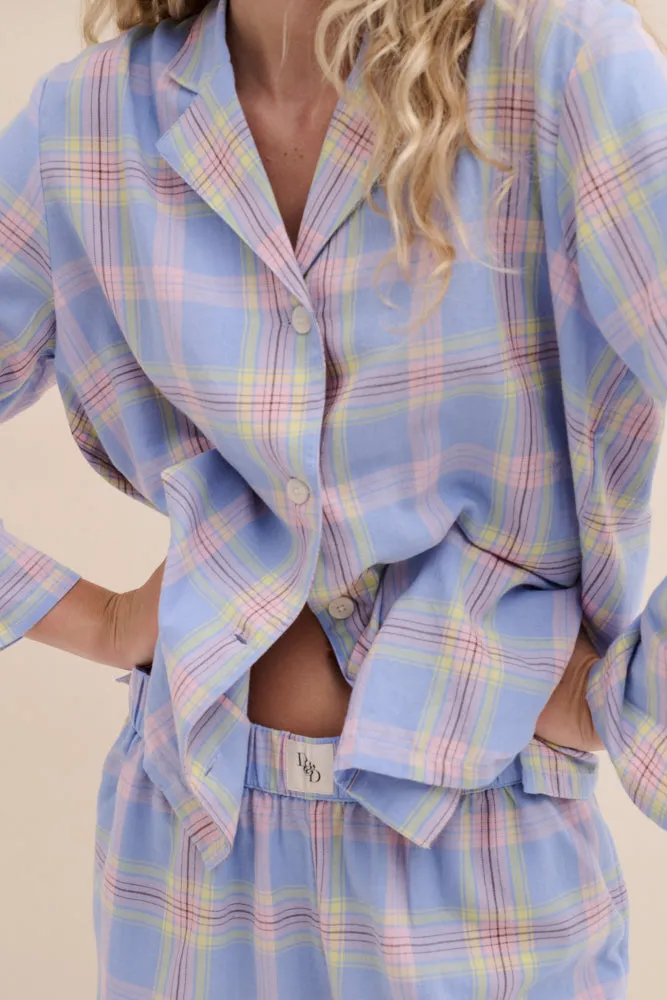 402 Long Pyjama Set Lightweight Flannel Blue/Pink sold by Desmond & Dempsey product image thumbnail 2