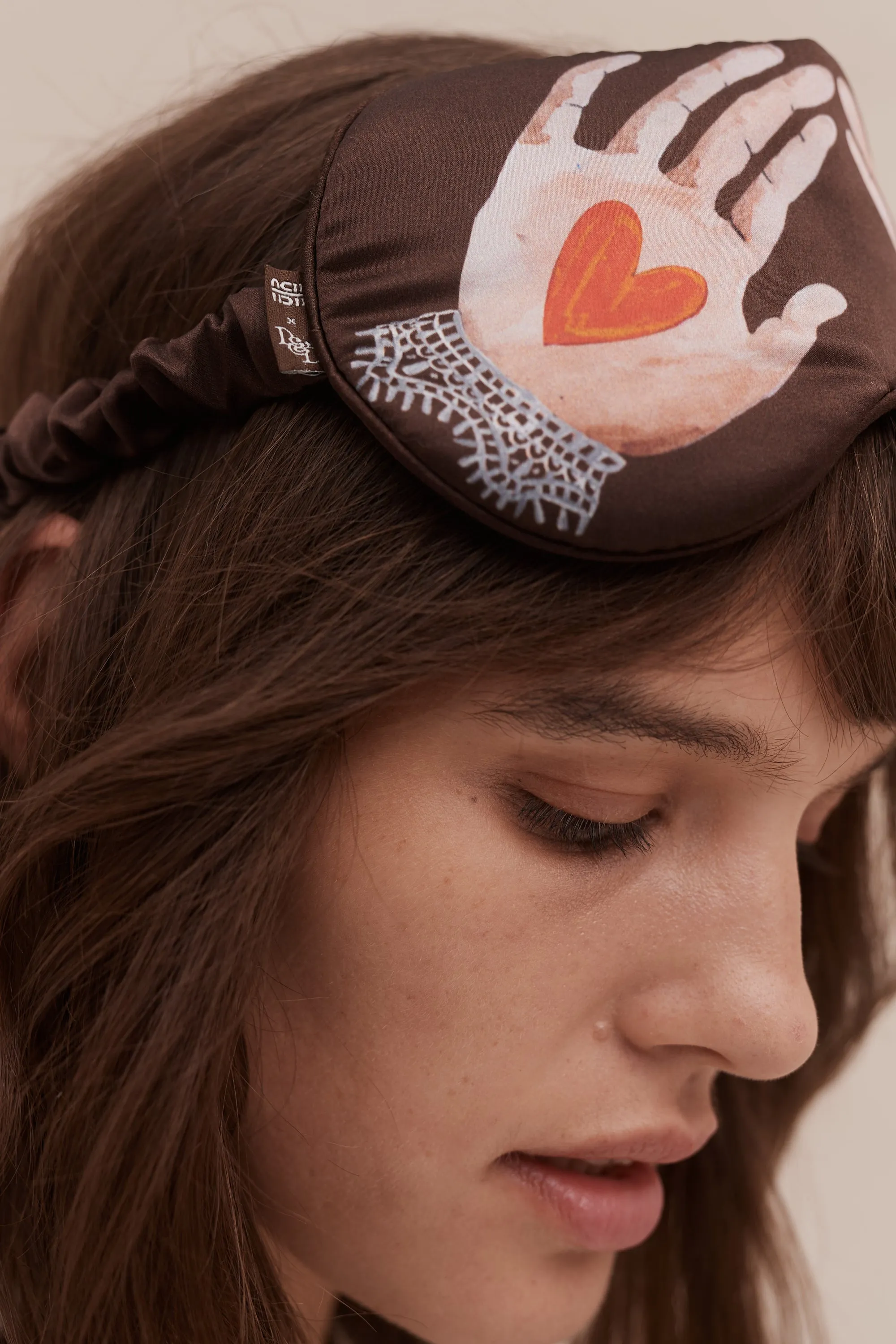 Silk Eye Mask Idle Hands sold by Desmond & Dempsey product image thumbnail 4