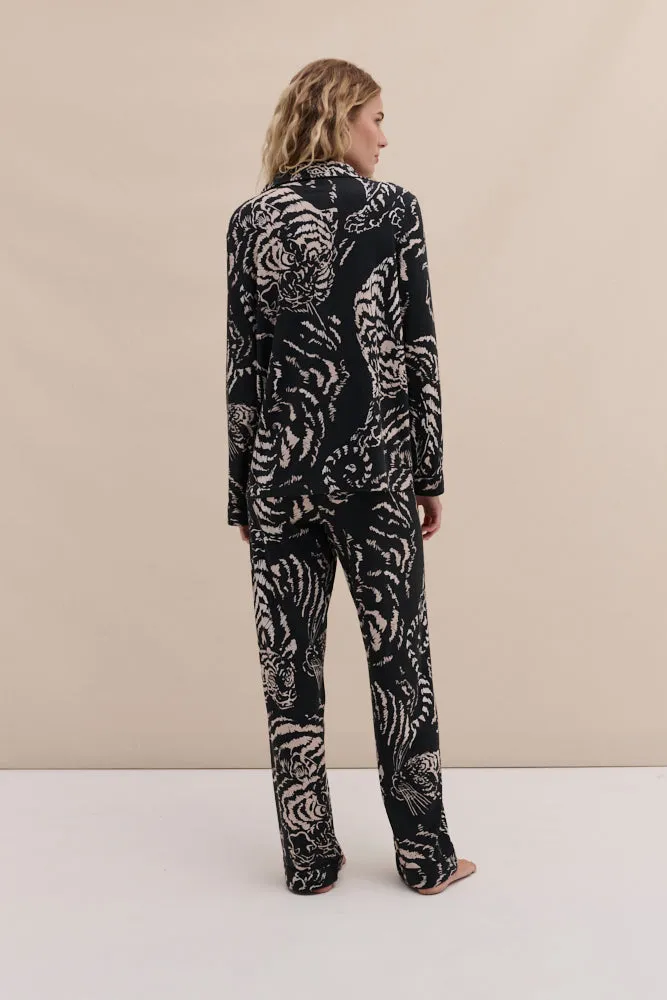 Lyocell Jersey Long Pyjama Set Tigress Graphite sold by Desmond & Dempsey product image thumbnail 4