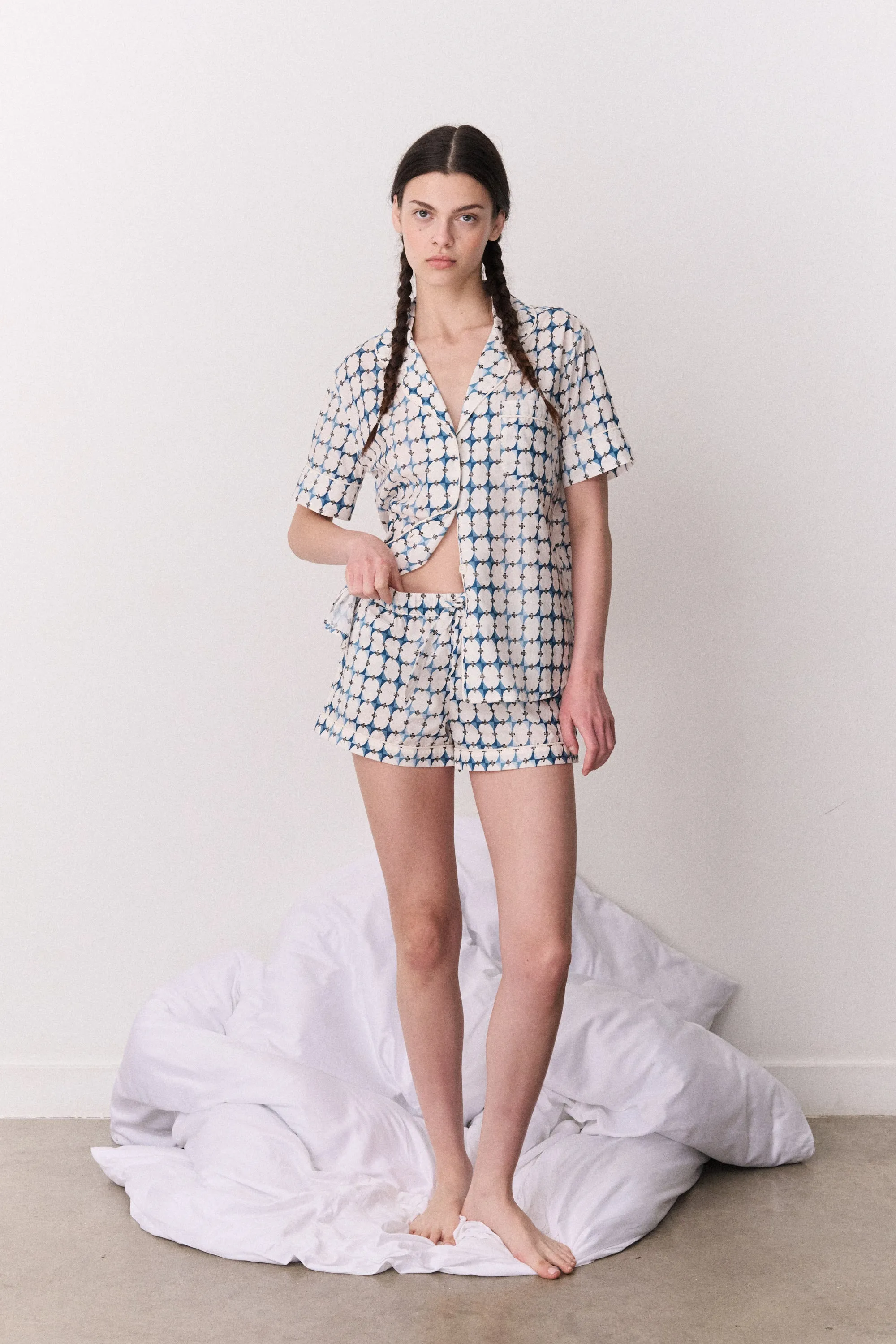 Short Sleeve Set The Geo Blue sold by Desmond & Dempsey product image thumbnail 2