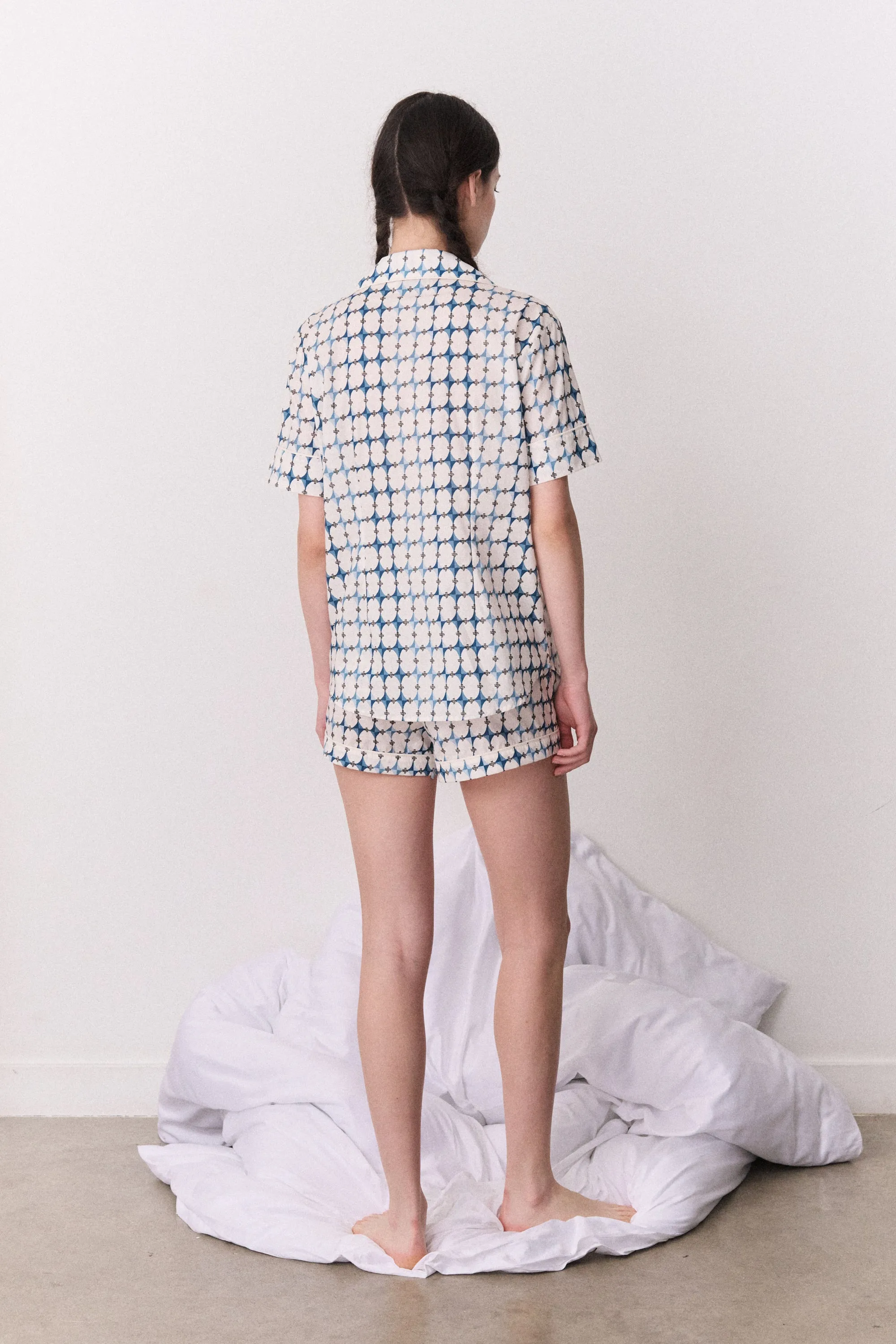 Short Sleeve Set The Geo Blue sold by Desmond & Dempsey product image thumbnail 4