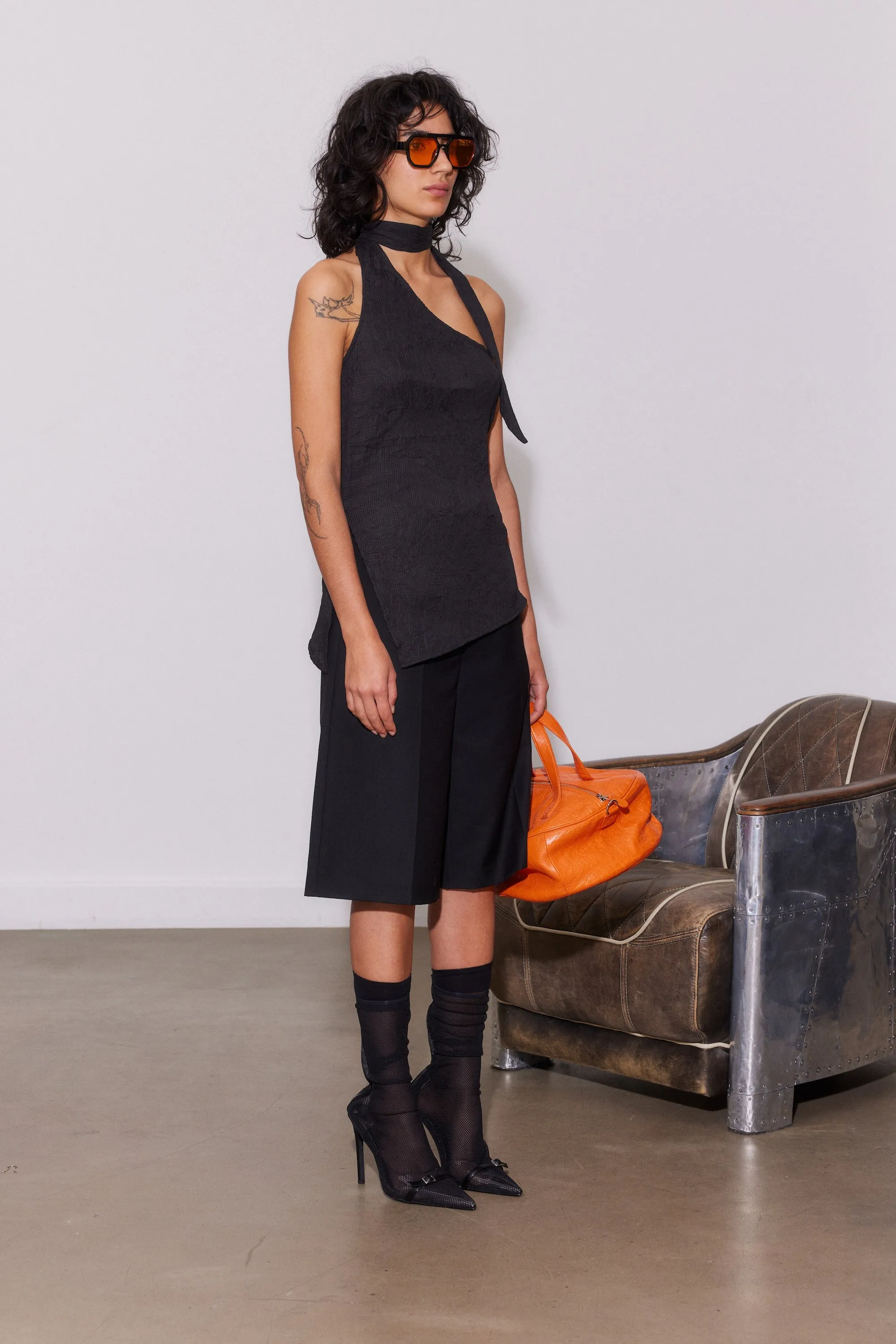 One-Shoulder Scarf Top sold by Saemdi product image thumbnail 2