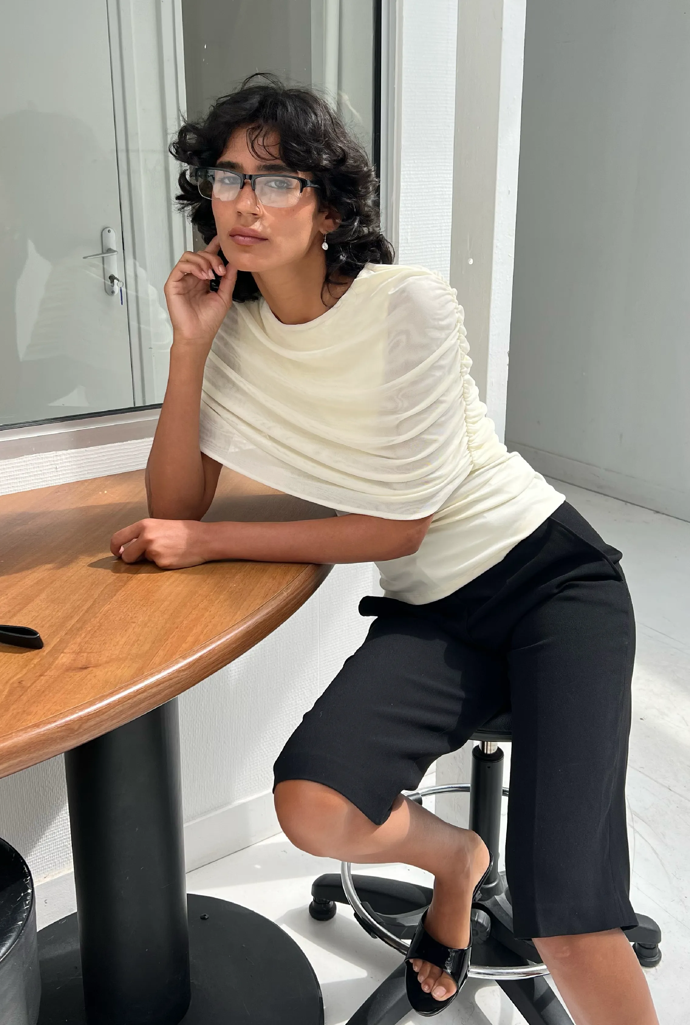 LEA MESH TOP sold by Saemdi product image thumbnail 2