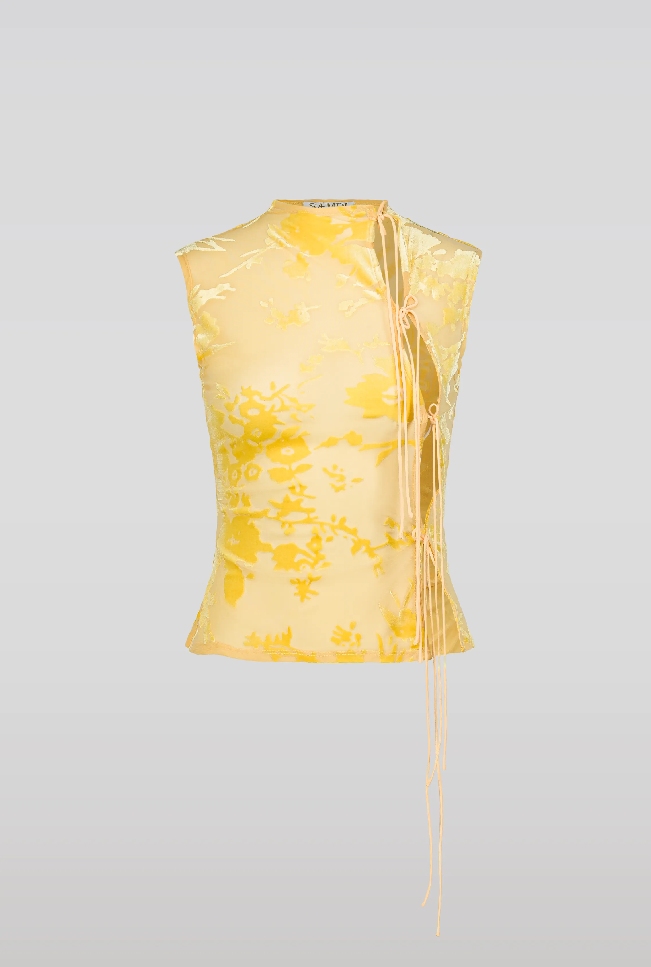 AIKO FLORAL BURNOUT VELVET TOP sold by Saemdi