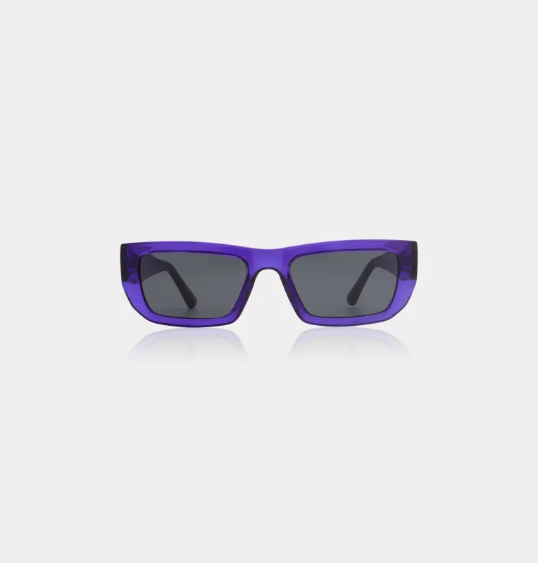 Fame - Purple Transparent made by A.kjaerbede