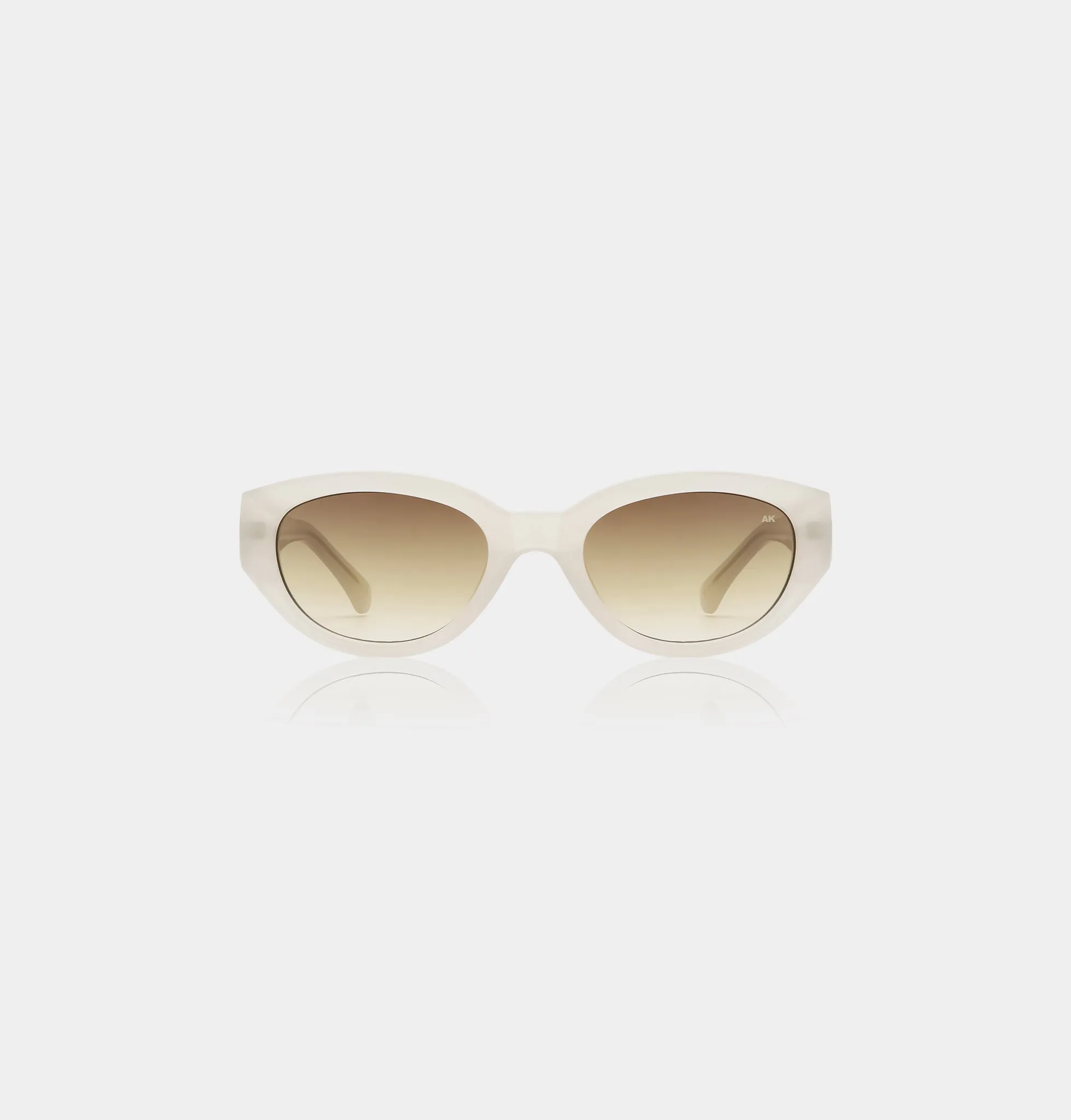 Winnie - Cream Bone sold by A.kjaerbede