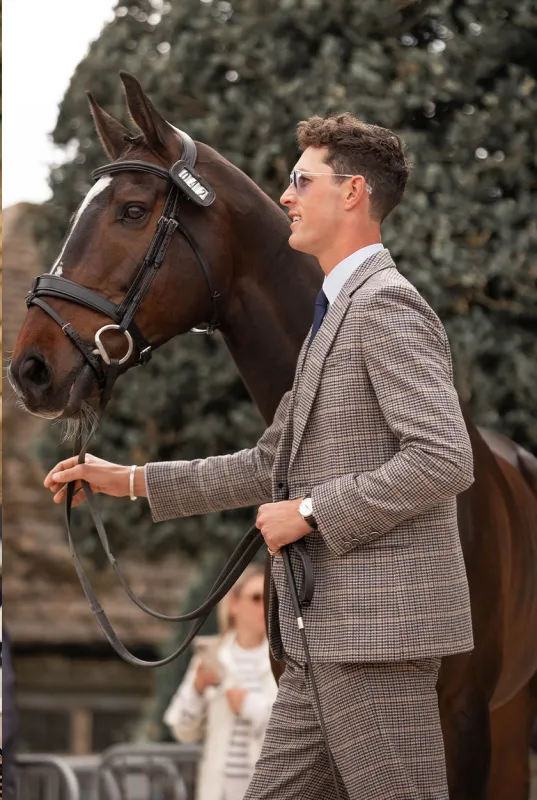 Will Rawlin Trot Up Look One made by Holland Cooper