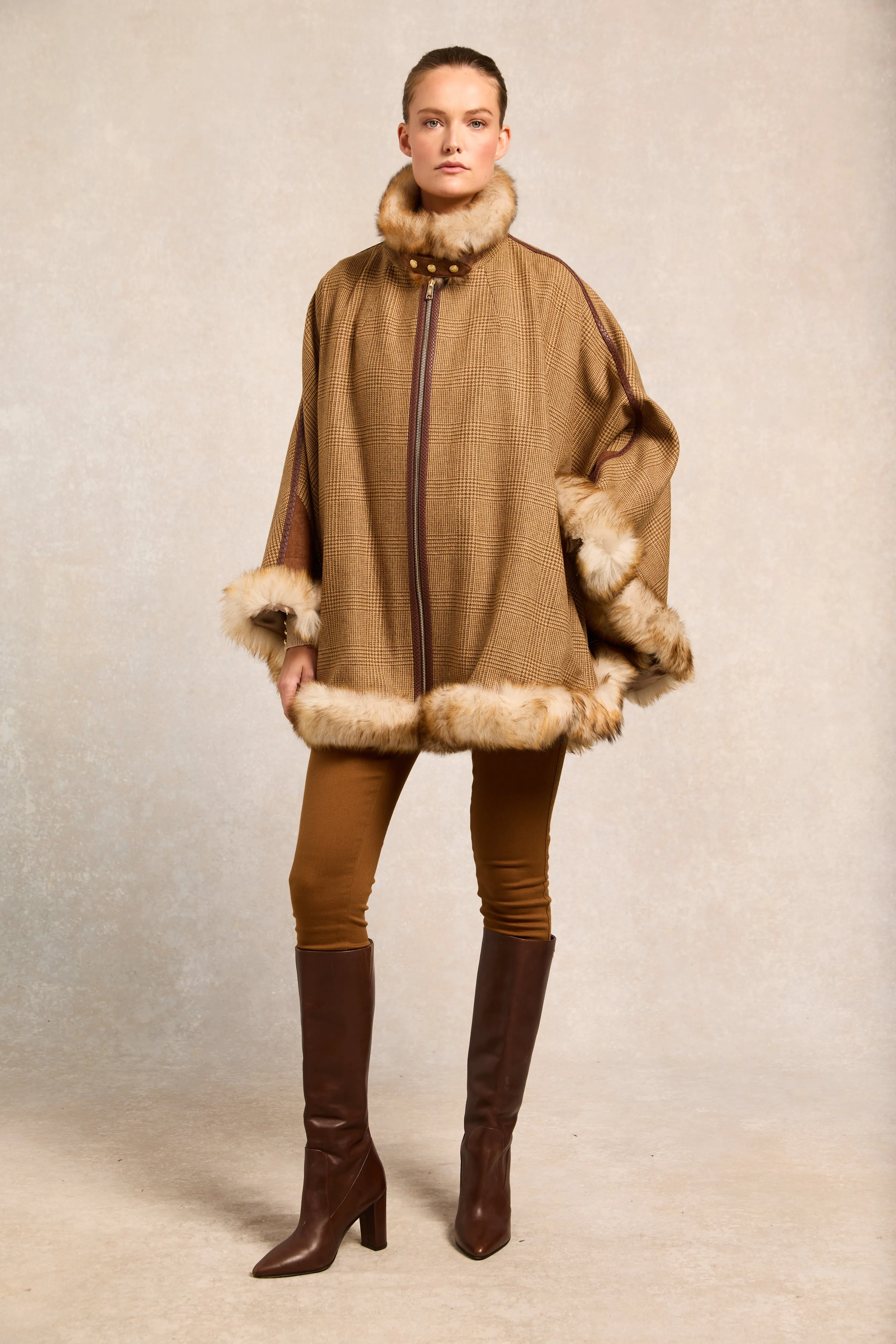 Gold Label Chiltern Cape (Tawny) sold by Holland Cooper product image thumbnail 2