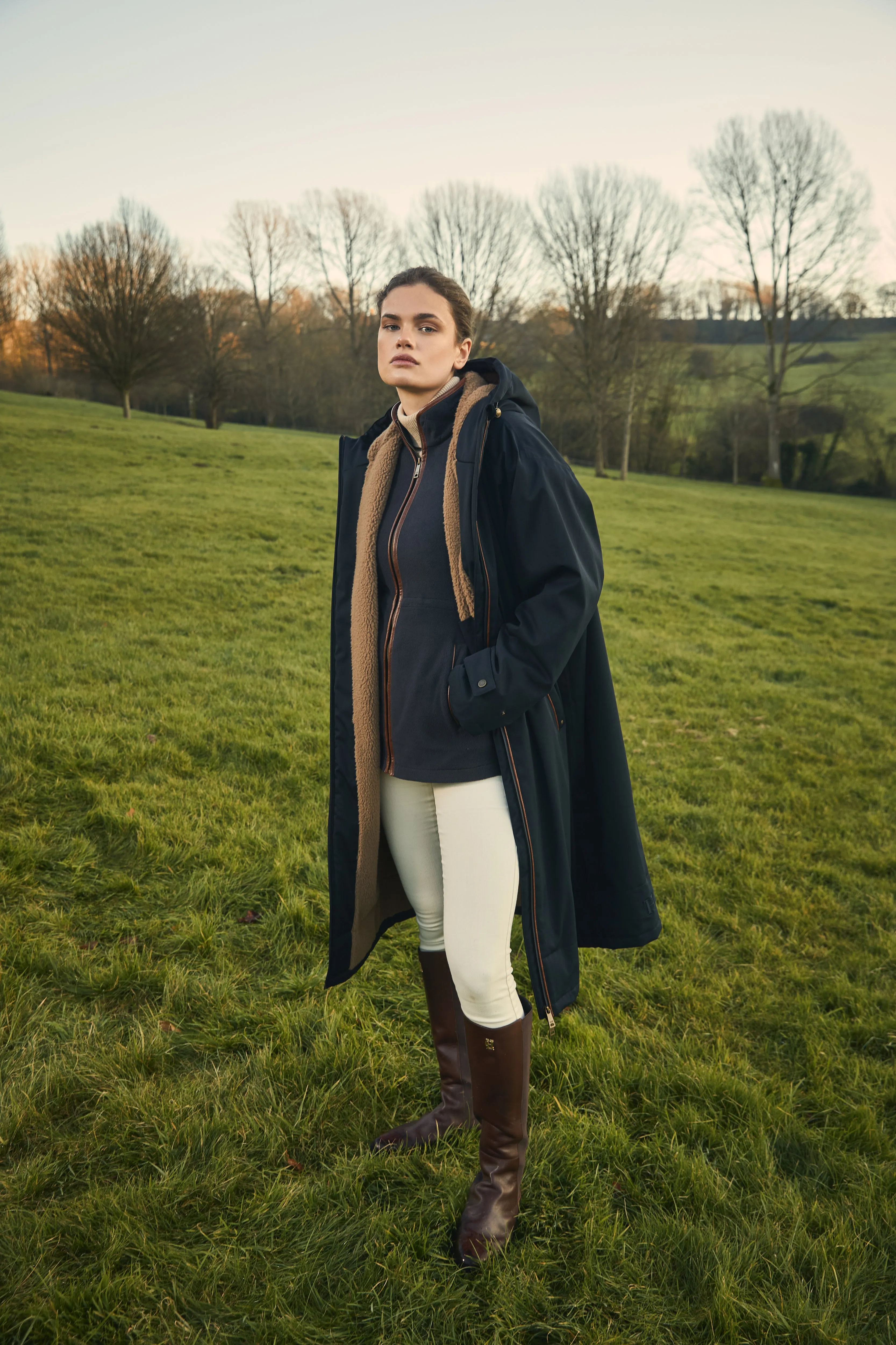 Country Longline Fleece (Ink Navy) sold by Holland Cooper product image thumbnail 2