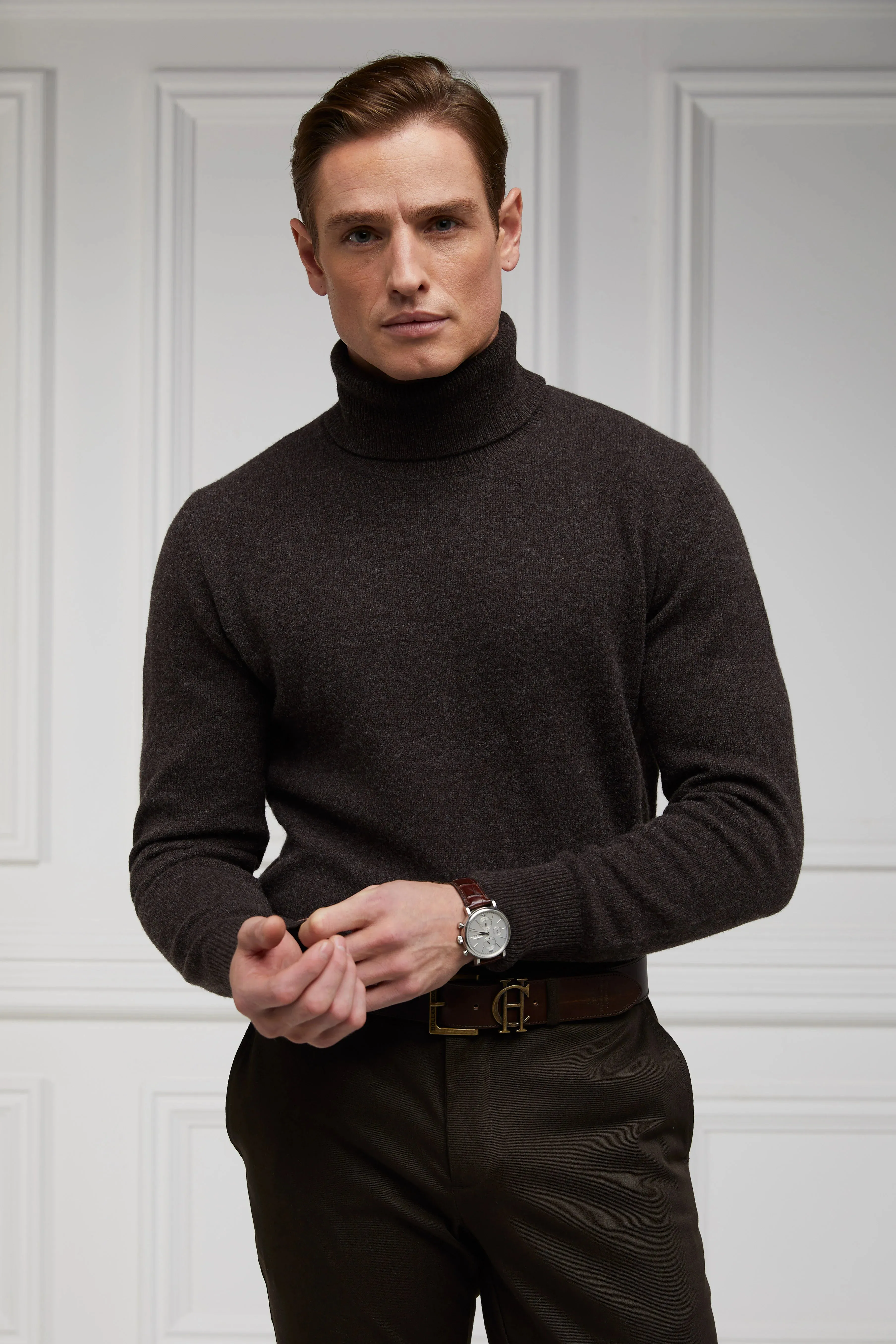 Sam Wolfenden's Tawny Look sold by Holland Cooper product image thumbnail 2