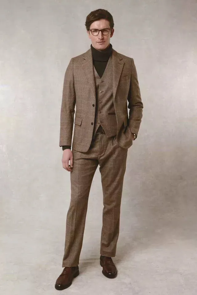 The Single Breasted Blazer (Clarence Check Forest) sold by Holland Cooper product image thumbnail 5