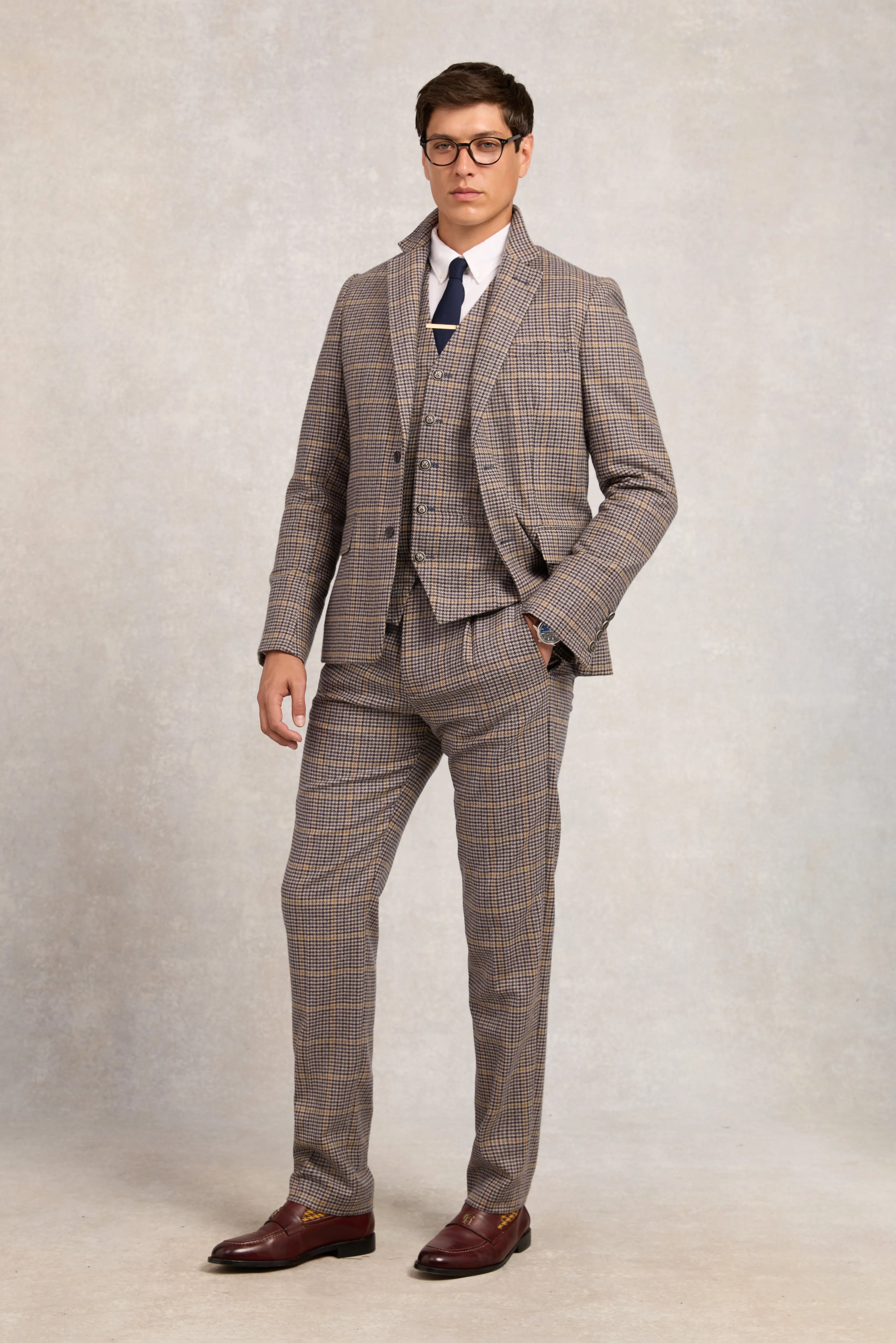 The Single Breasted Blazer (Prince of Wales Navy) sold by Holland Cooper product image thumbnail 2