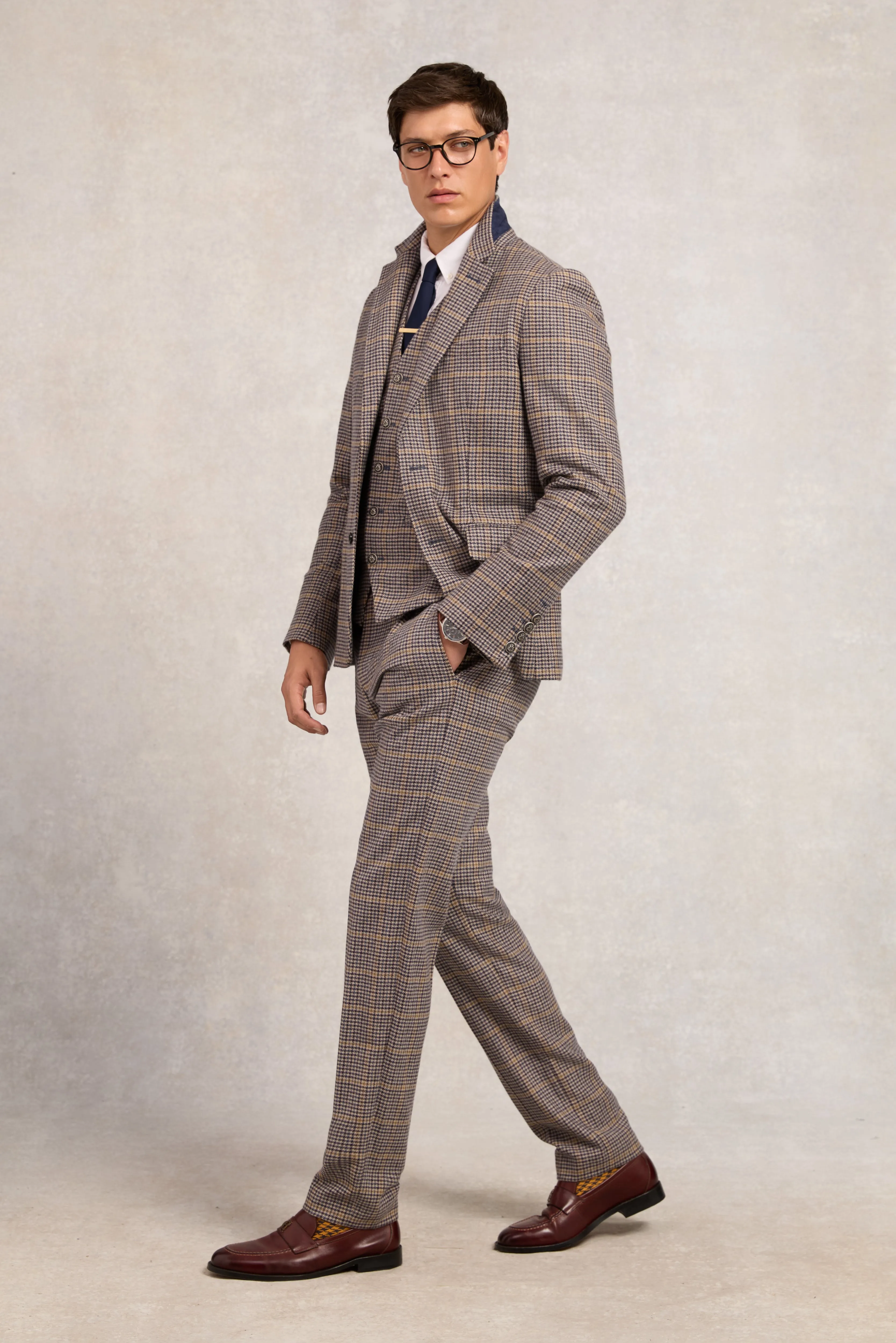 The Single Breasted Blazer (Prince of Wales Navy) sold by Holland Cooper product image thumbnail 3