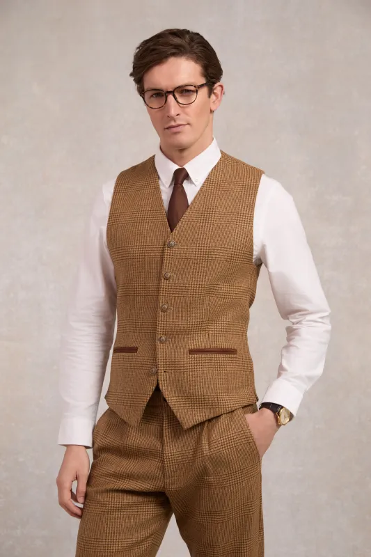 St James Waistcoat (Tawny) made by Holland Cooper