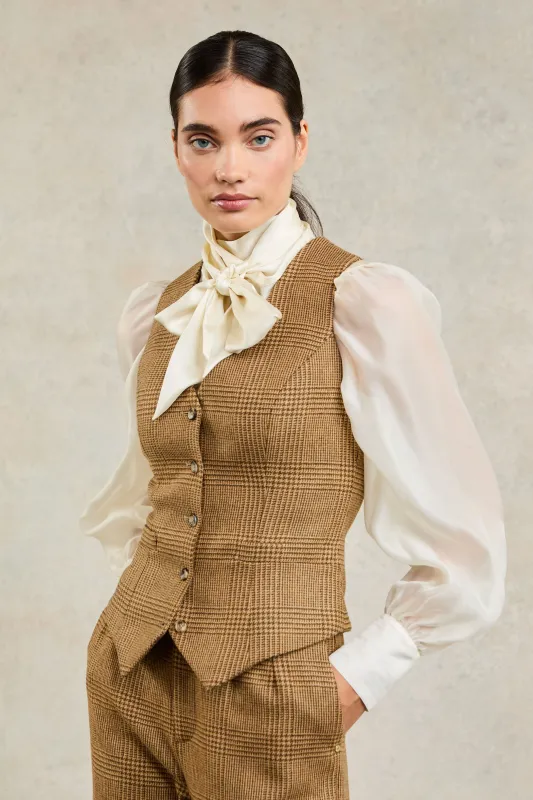 Hampton Waistcoat (Tawny) made by Holland Cooper