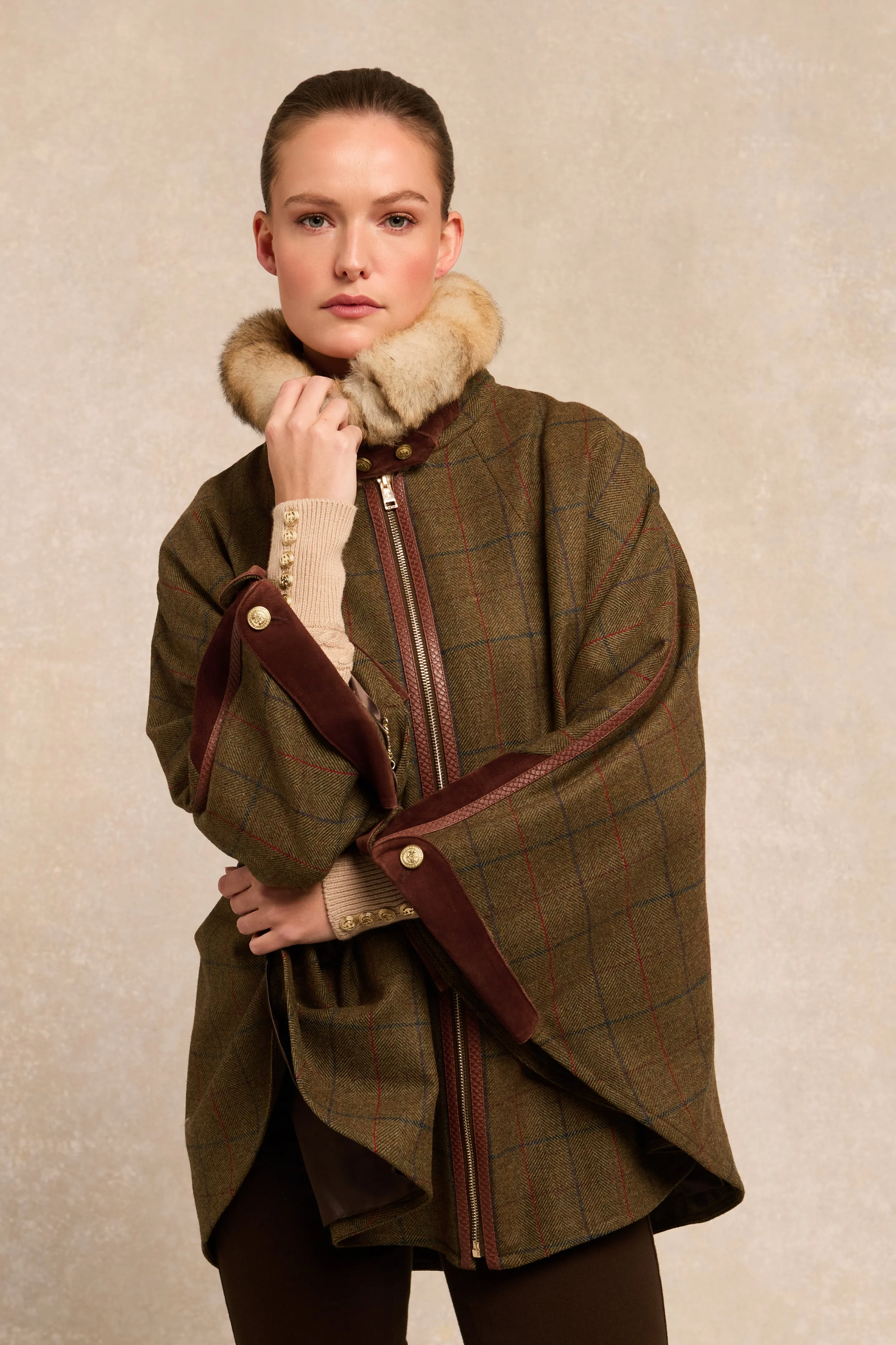 Chiltern Cape (Glen Green) sold by Holland Cooper