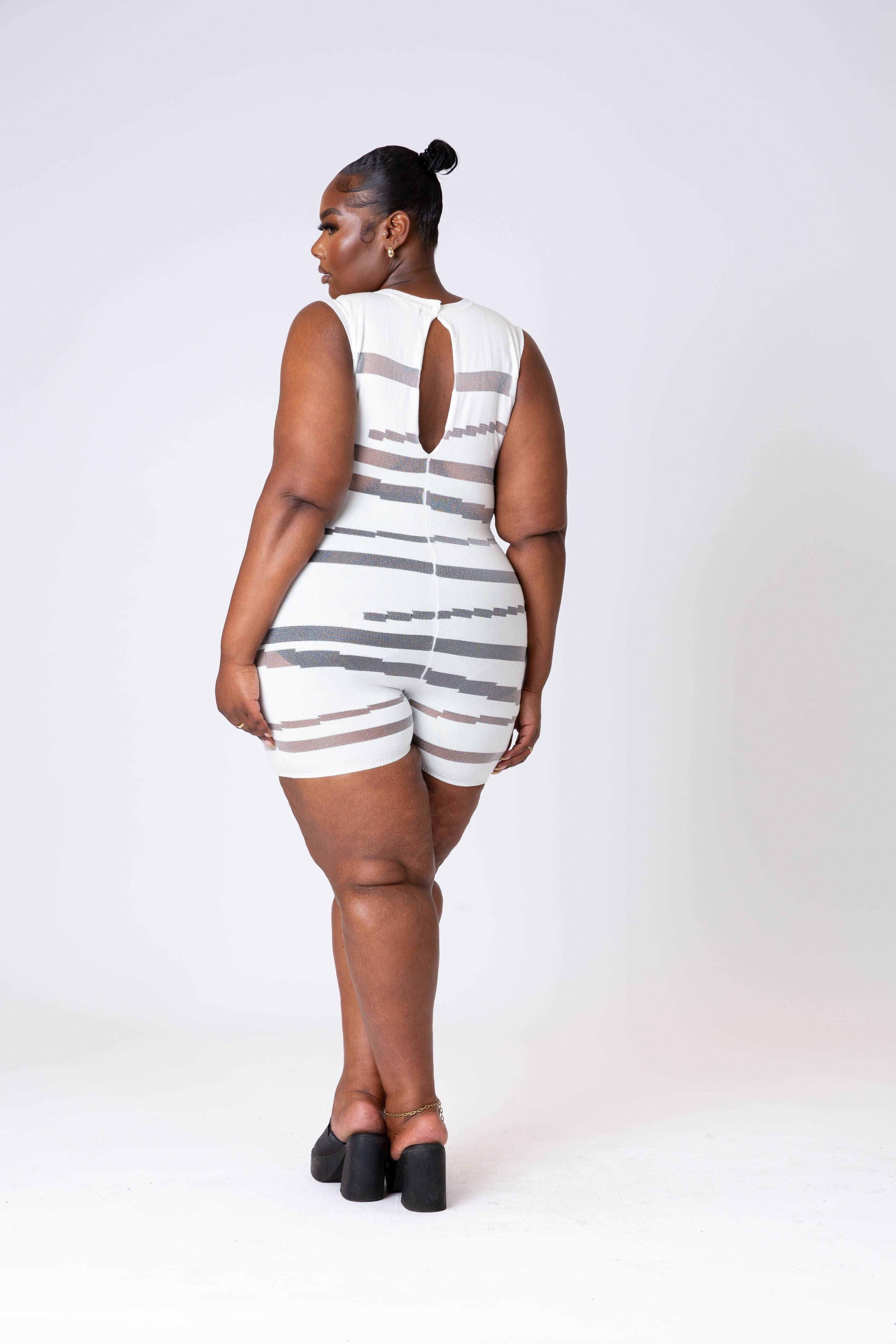 ELIZA - SLVLS Highneck Mesh Insert Romper - RP19540 sold by Shop 20 product image thumbnail 2