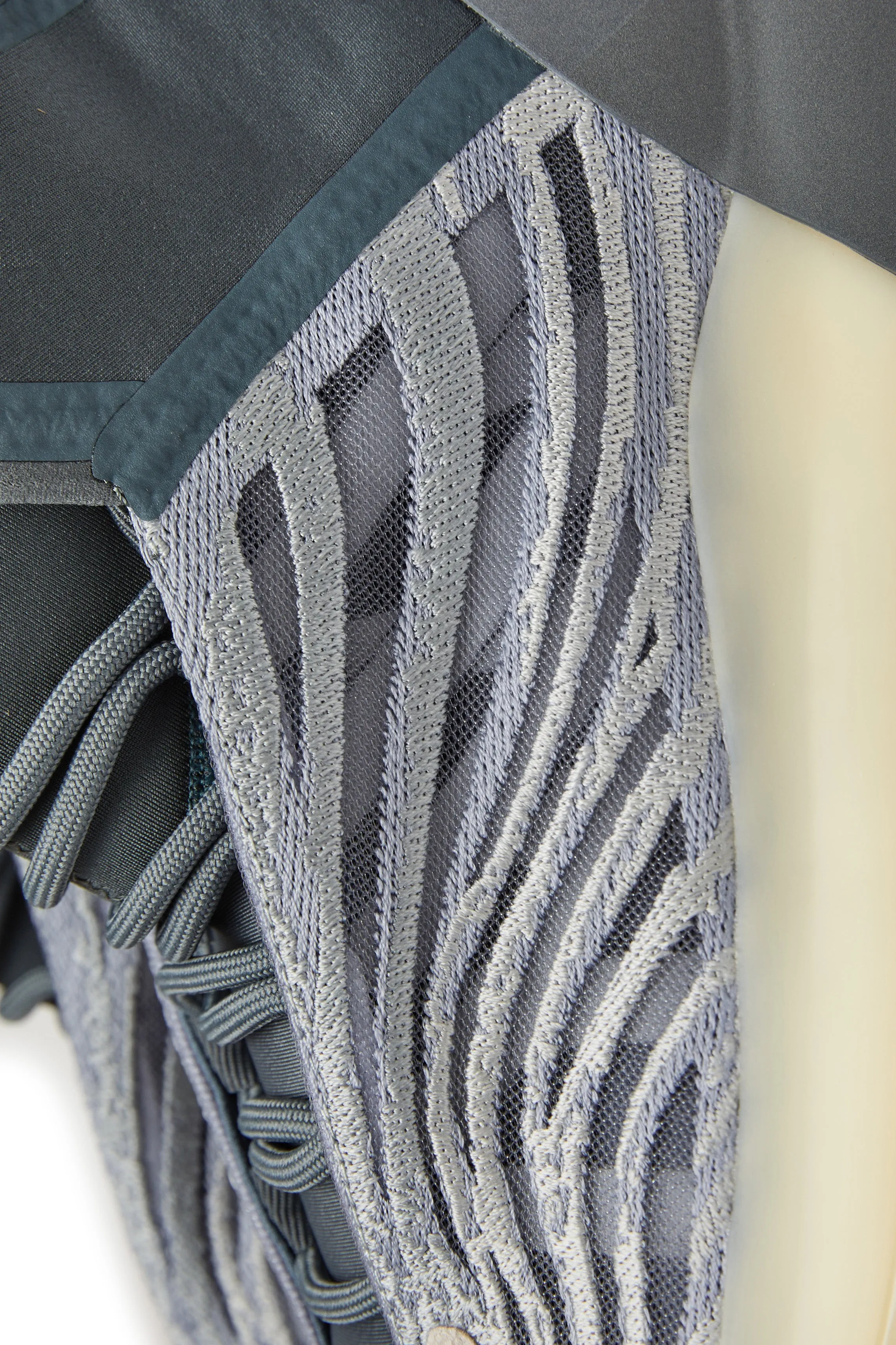 adidas YZY QNTM 'Mono Carbon' sold by ROOTED product image thumbnail 4