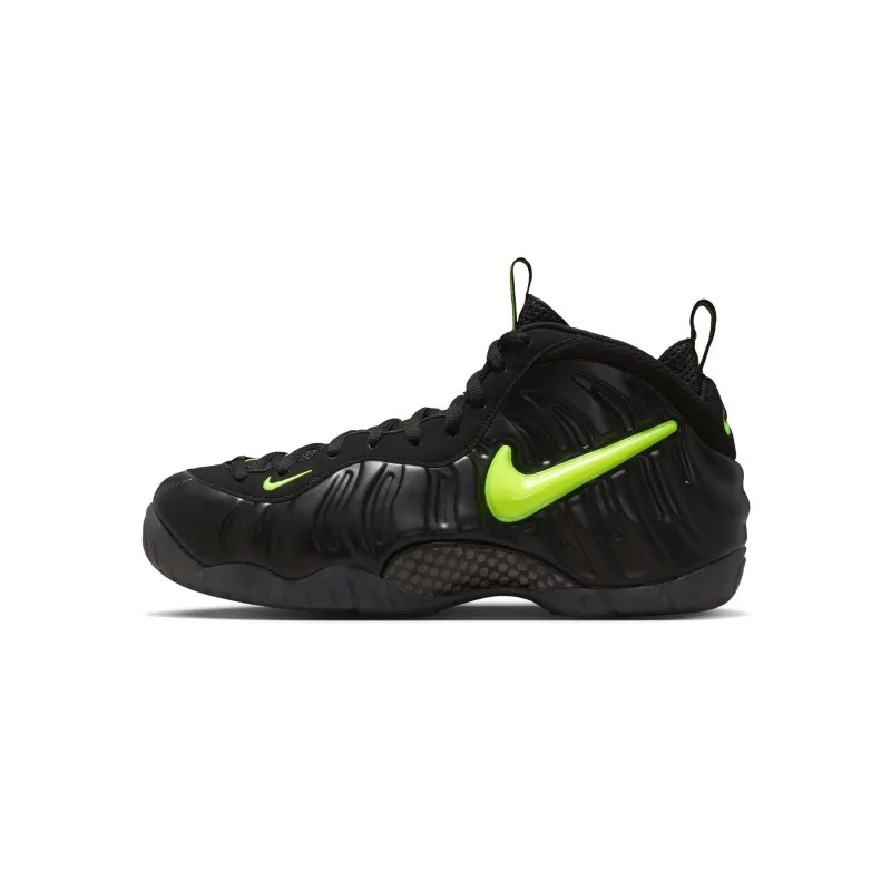 Nike Air Foamposite Pro 'Black/Voltage Yellow' made by Nike
