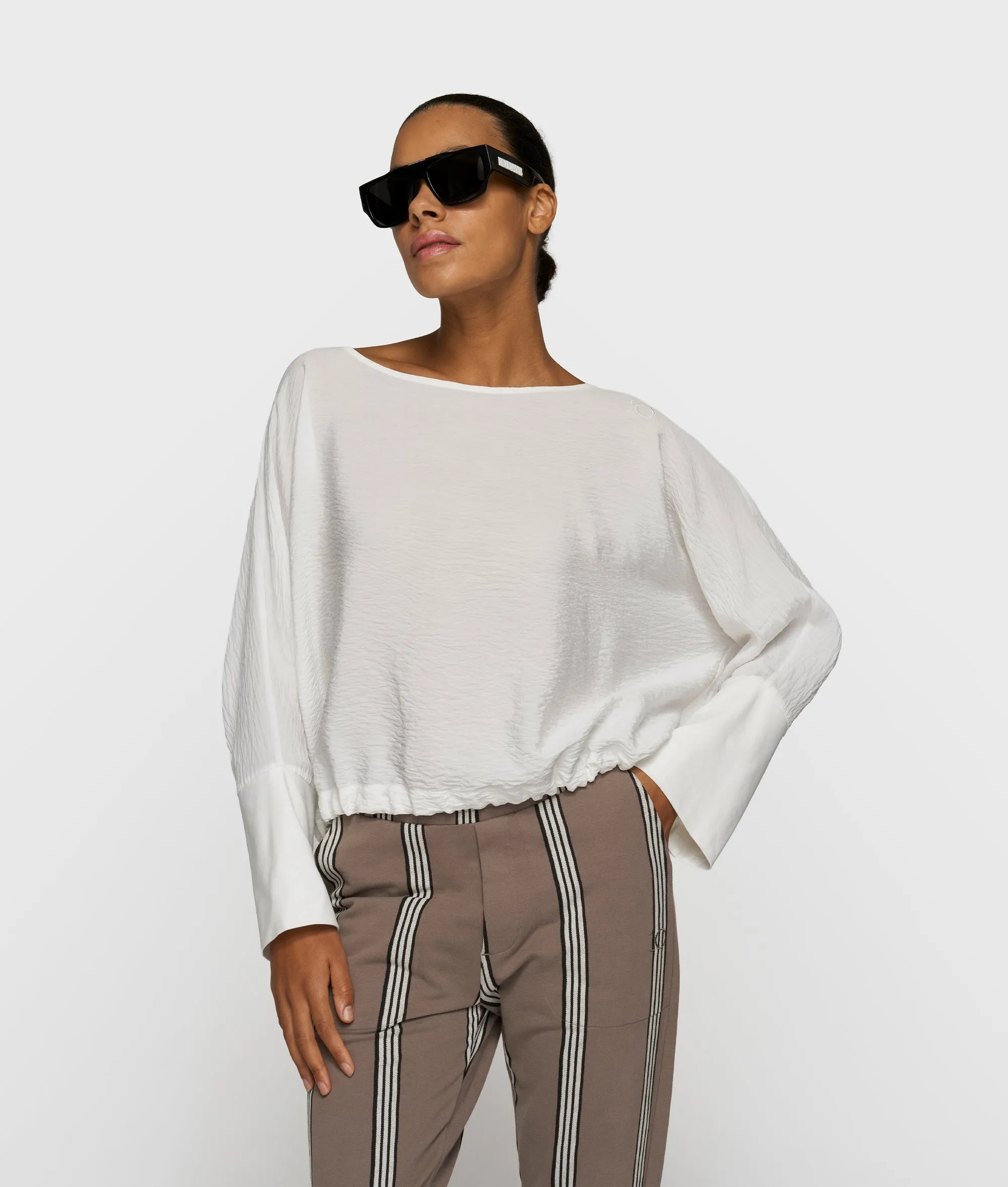 batwing top | ecru sold by 10days