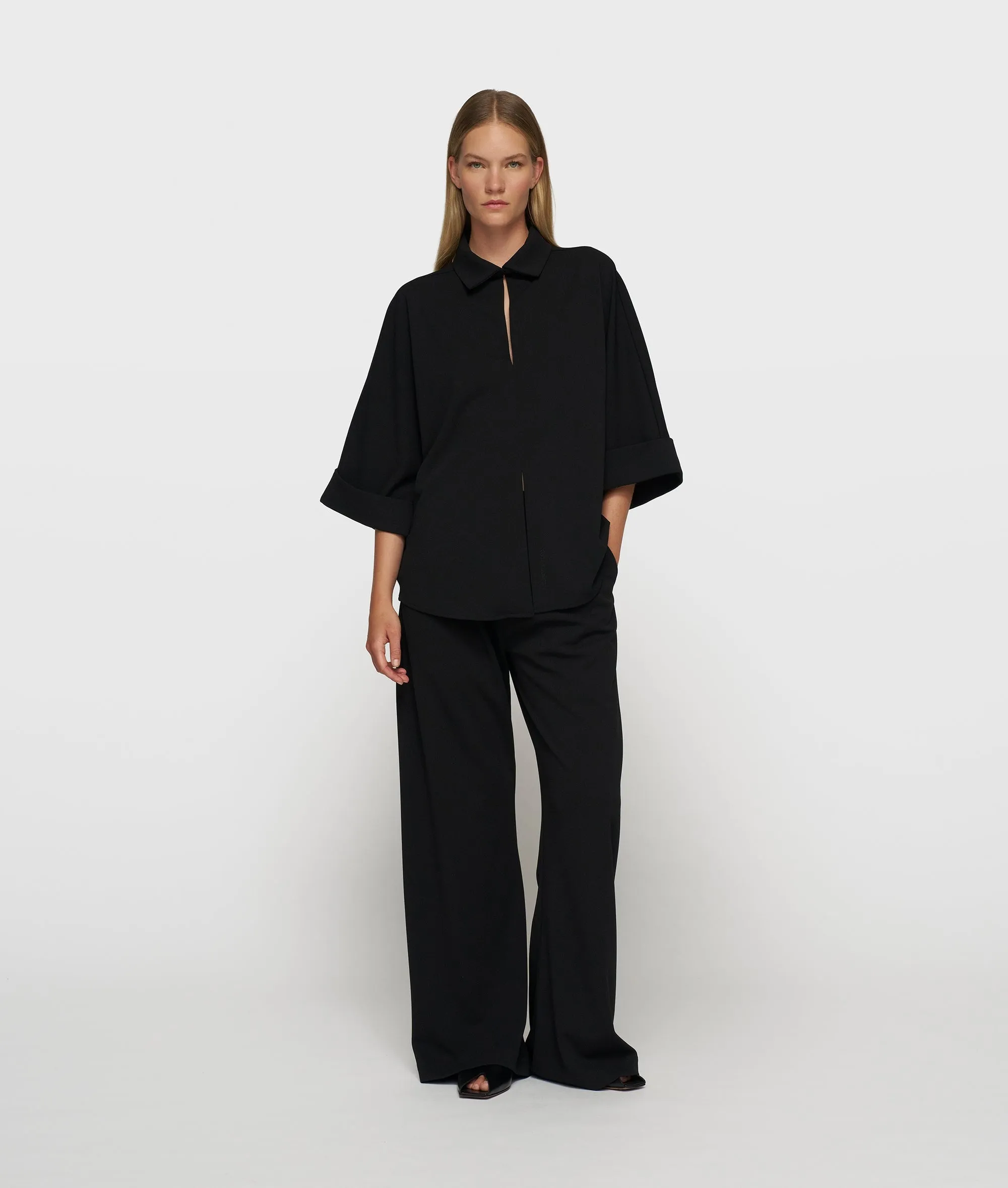 The two-way Formal Top | black sold by 10days product image thumbnail 3