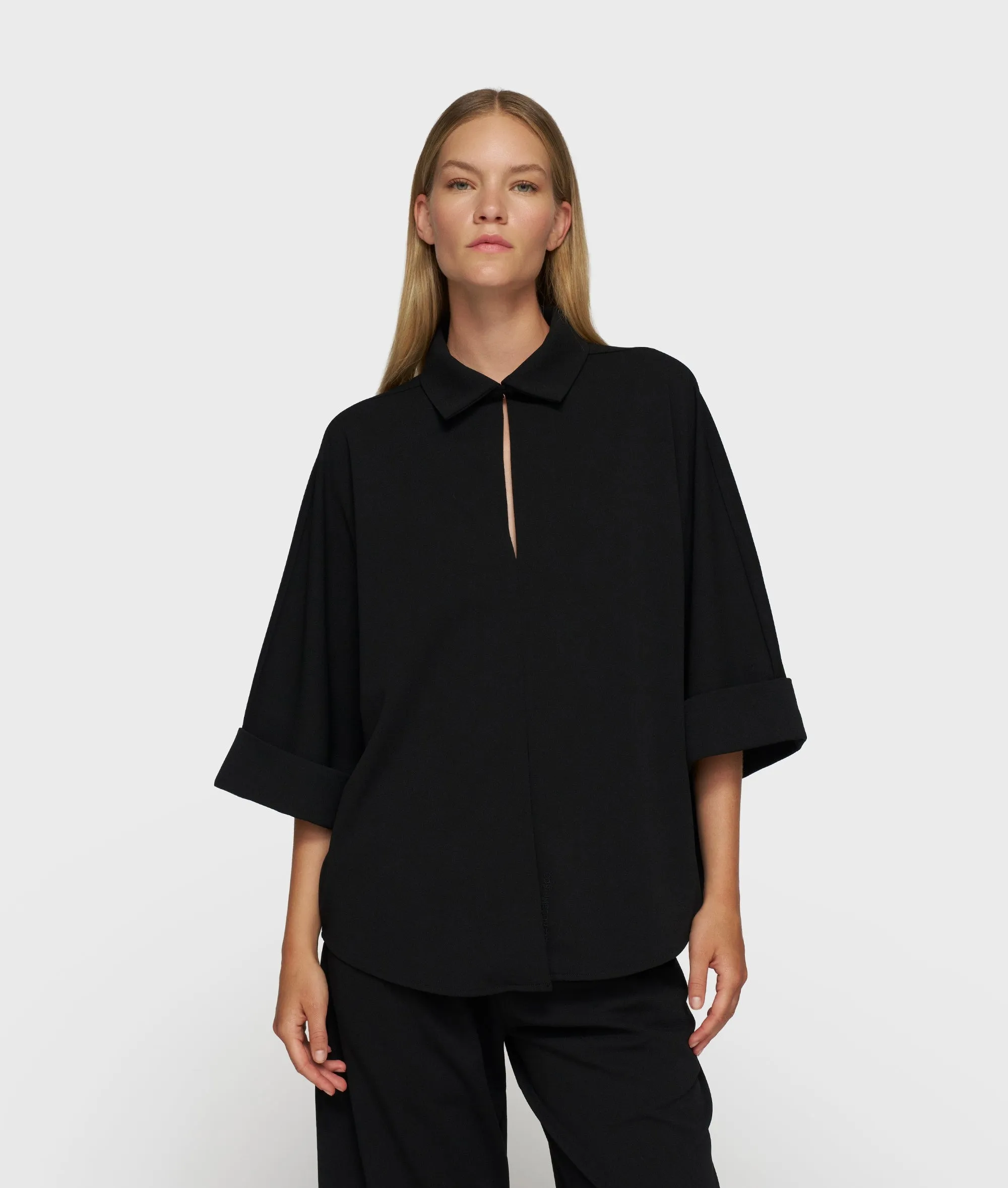The two-way Formal Top | black sold by 10days