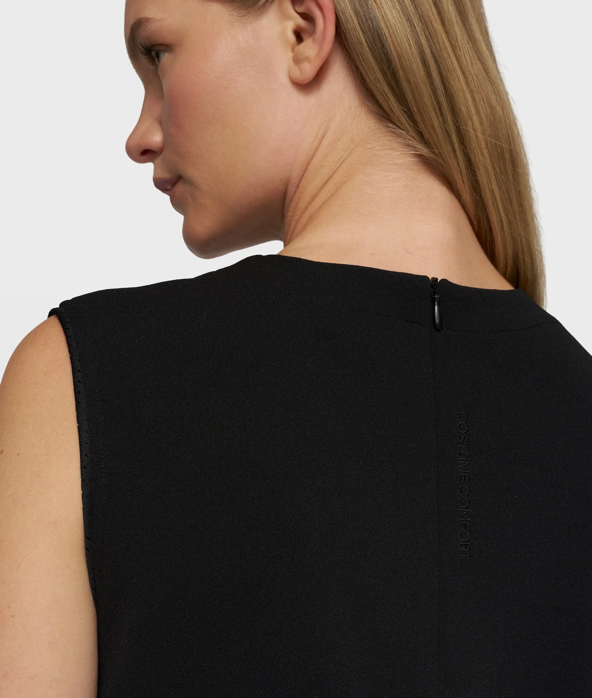 The Formal Dress | black sold by 10days product image thumbnail 5