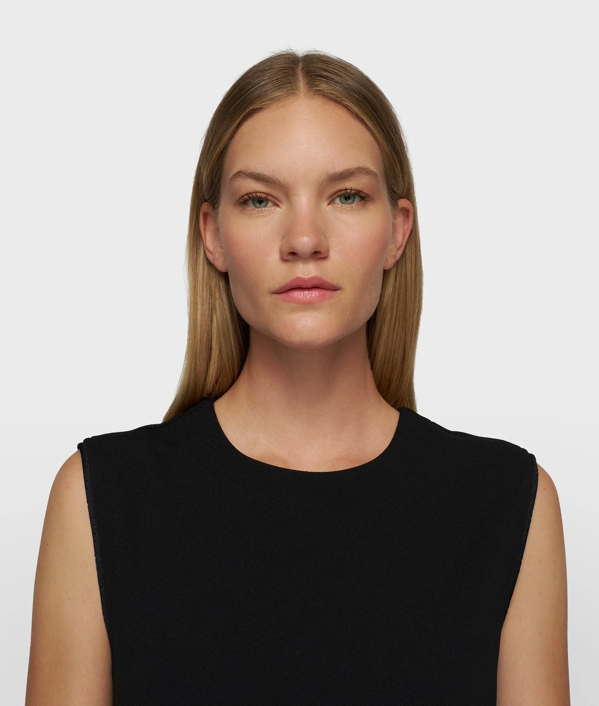 The Formal Dress | black sold by 10days product image thumbnail 3