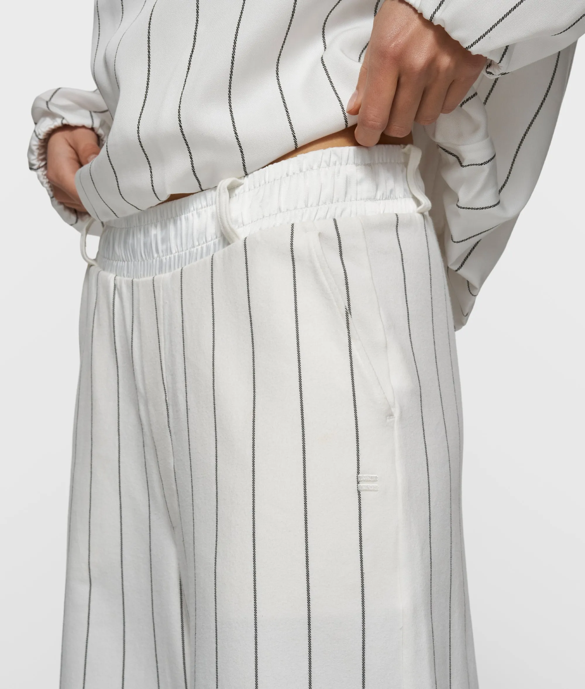 balloon blouse pinstripe | ecru sold by 10days product image thumbnail 5