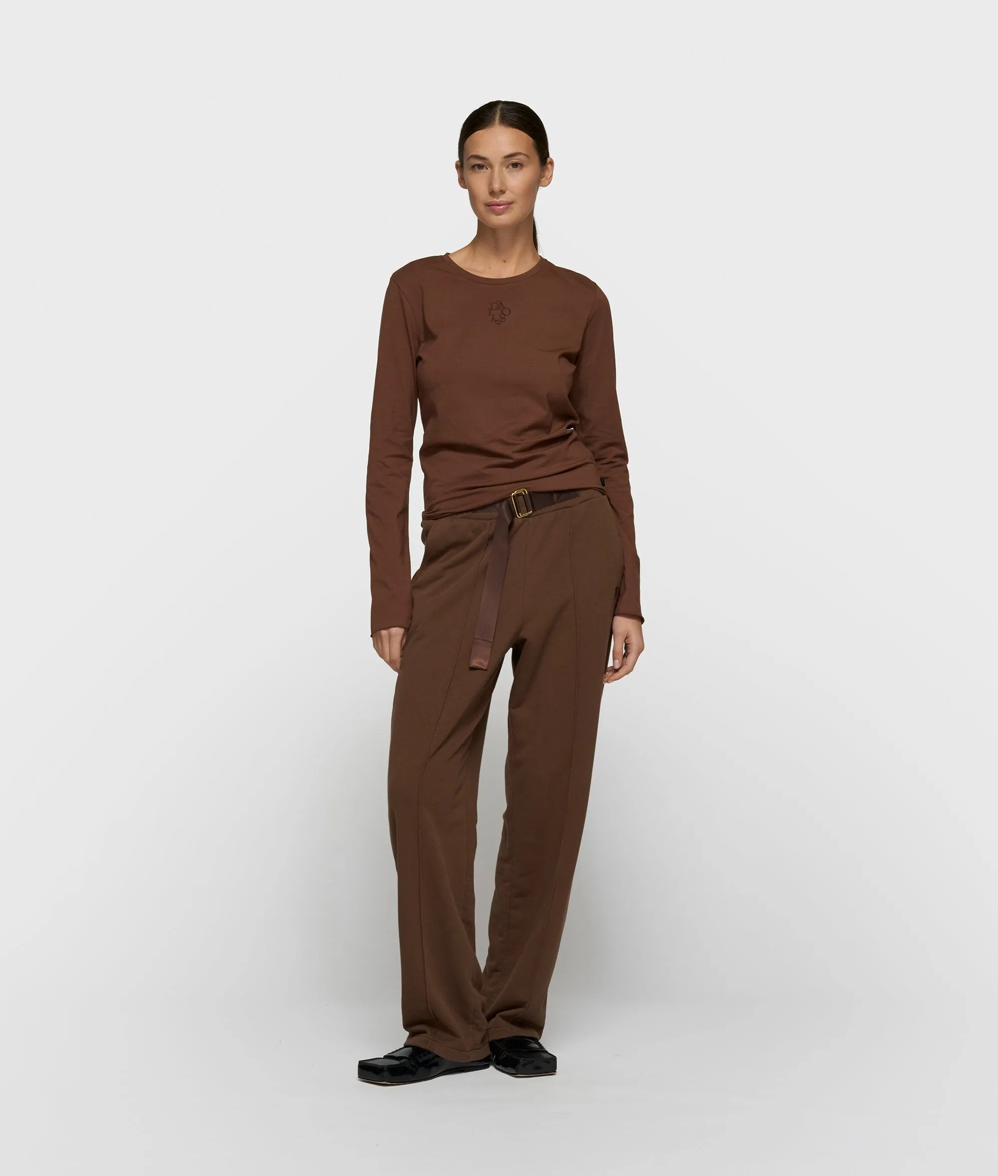 slim long sleeve tee | dark truffle sold by 10days product image thumbnail 3