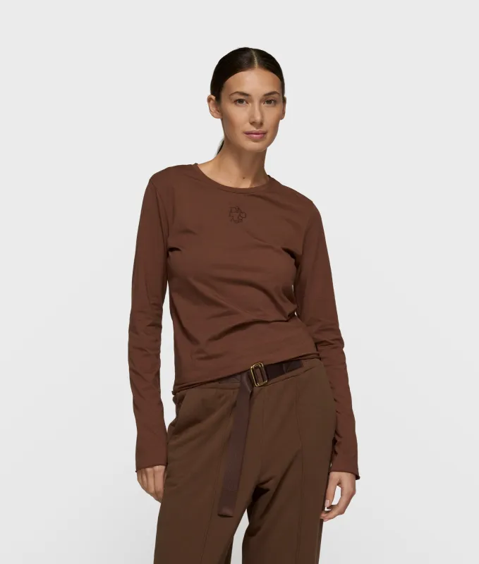 slim long sleeve tee | dark truffle made by 10days