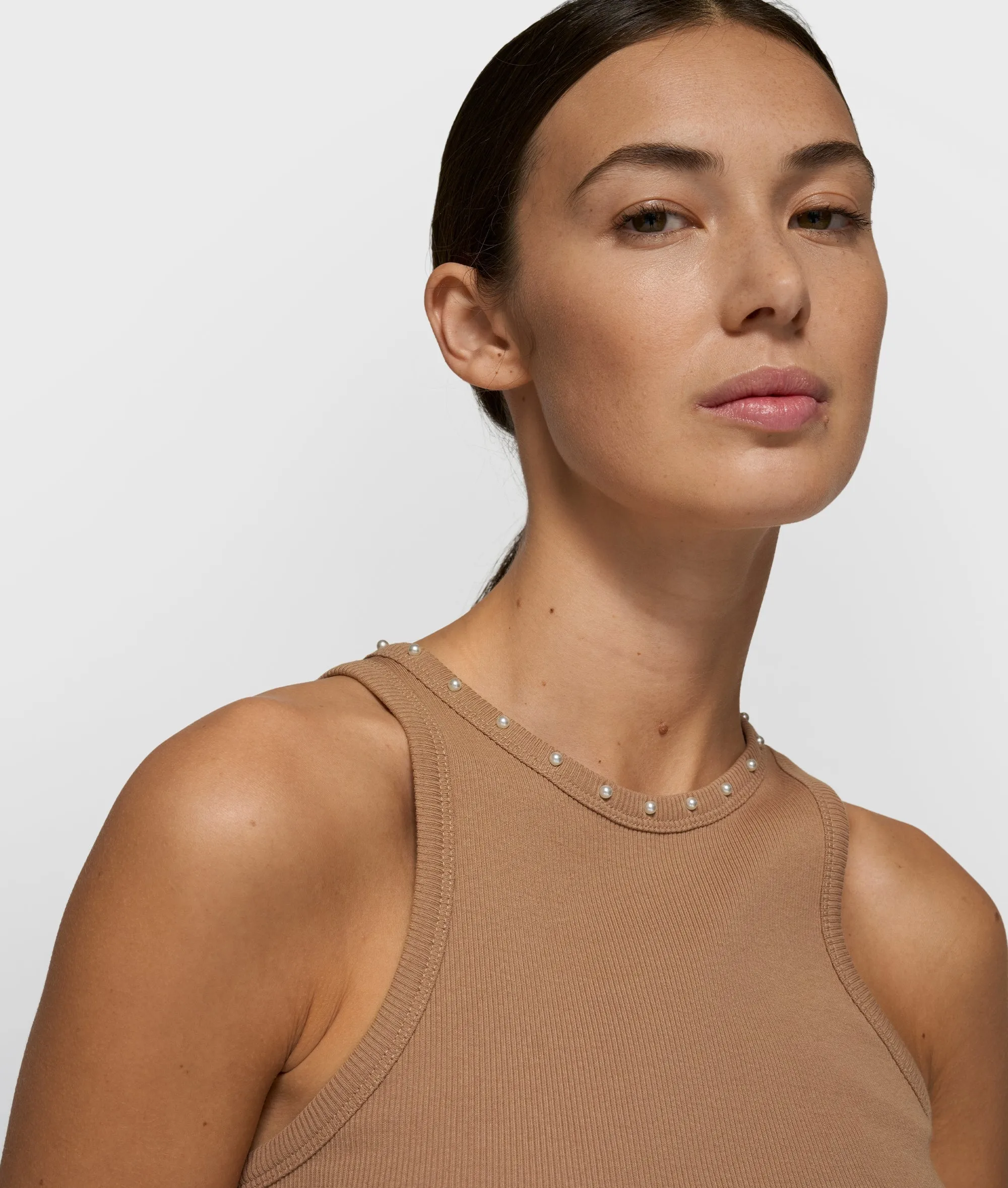 tank top pearls | fudge sold by 10days product image thumbnail 2