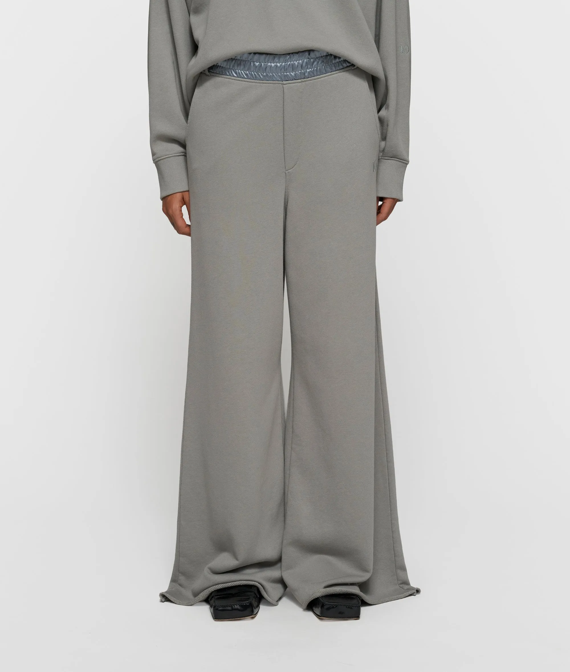 wide jogger | light graphite sold by 10days product image thumbnail 2