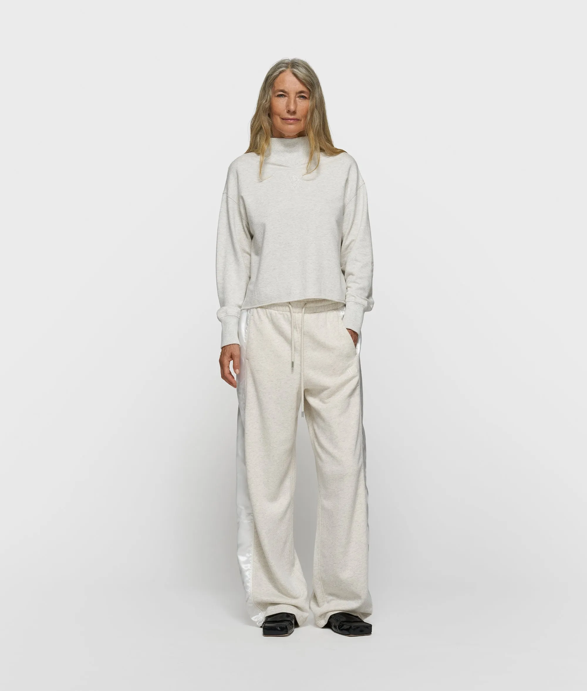 petit sweater curly 10 | soft white melee sold by 10days product image thumbnail 3