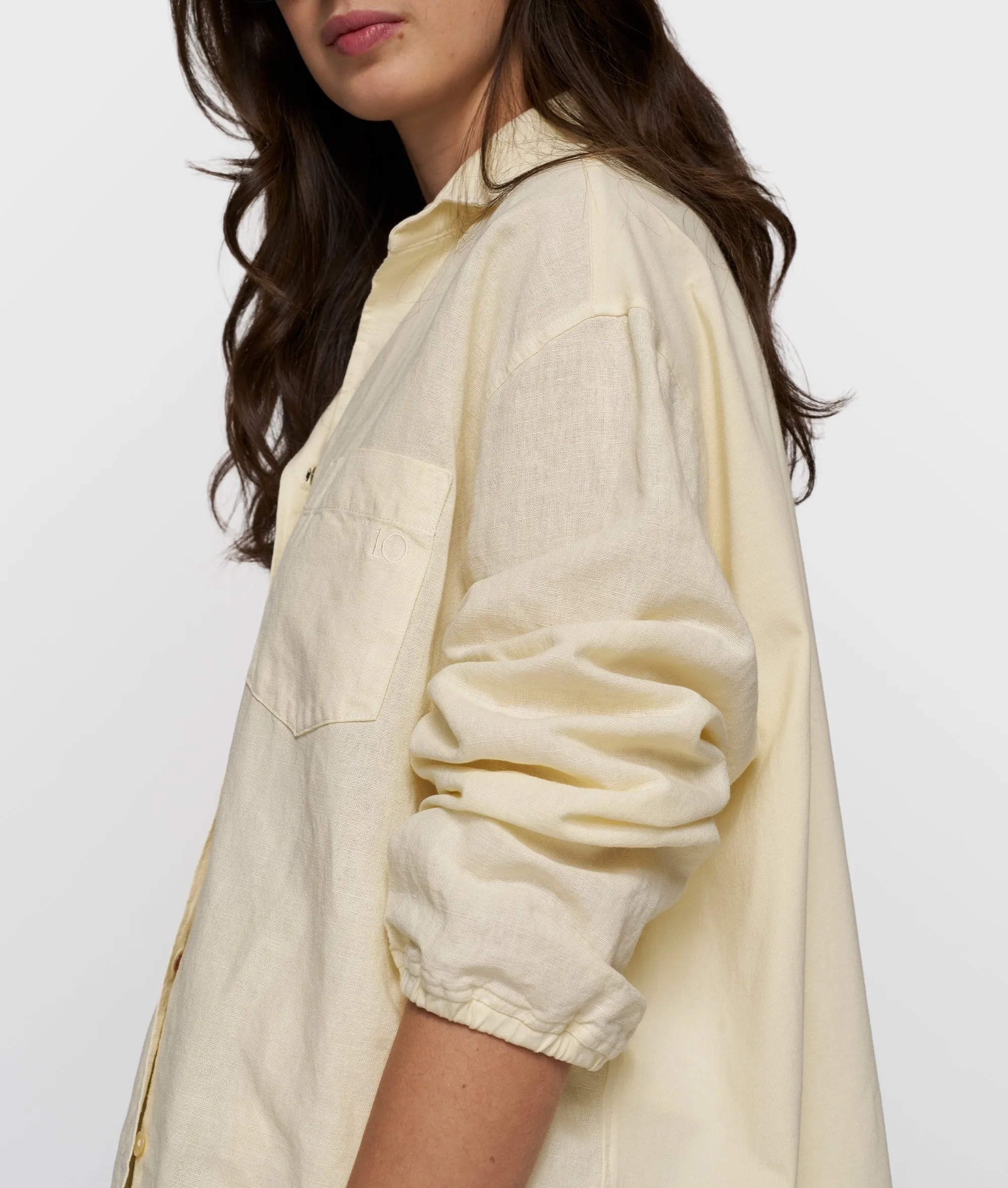 linen shirt | soft vanilla sold by 10days product image thumbnail 2