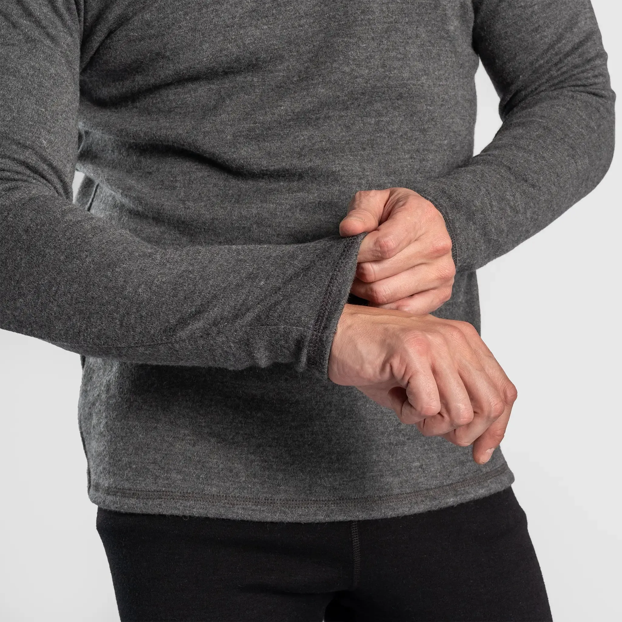 Men's Alpaca Wool Sweater: 420 Midweight sold by Arms of Andes product image thumbnail 2