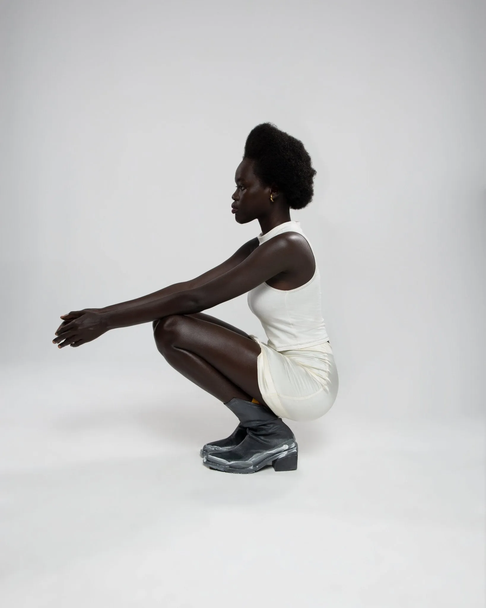 Ivy Pearl White Silk Mini Skirt sold by Makara Wear product image thumbnail 5