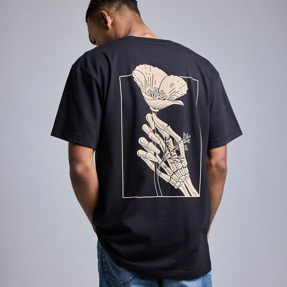 Skeleton Poppy sold by Chomp product image thumbnail 2