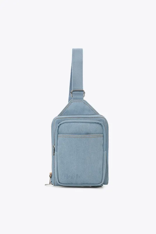Gap x BÉIS The Sport Sling in Denim Blue made by Beis
