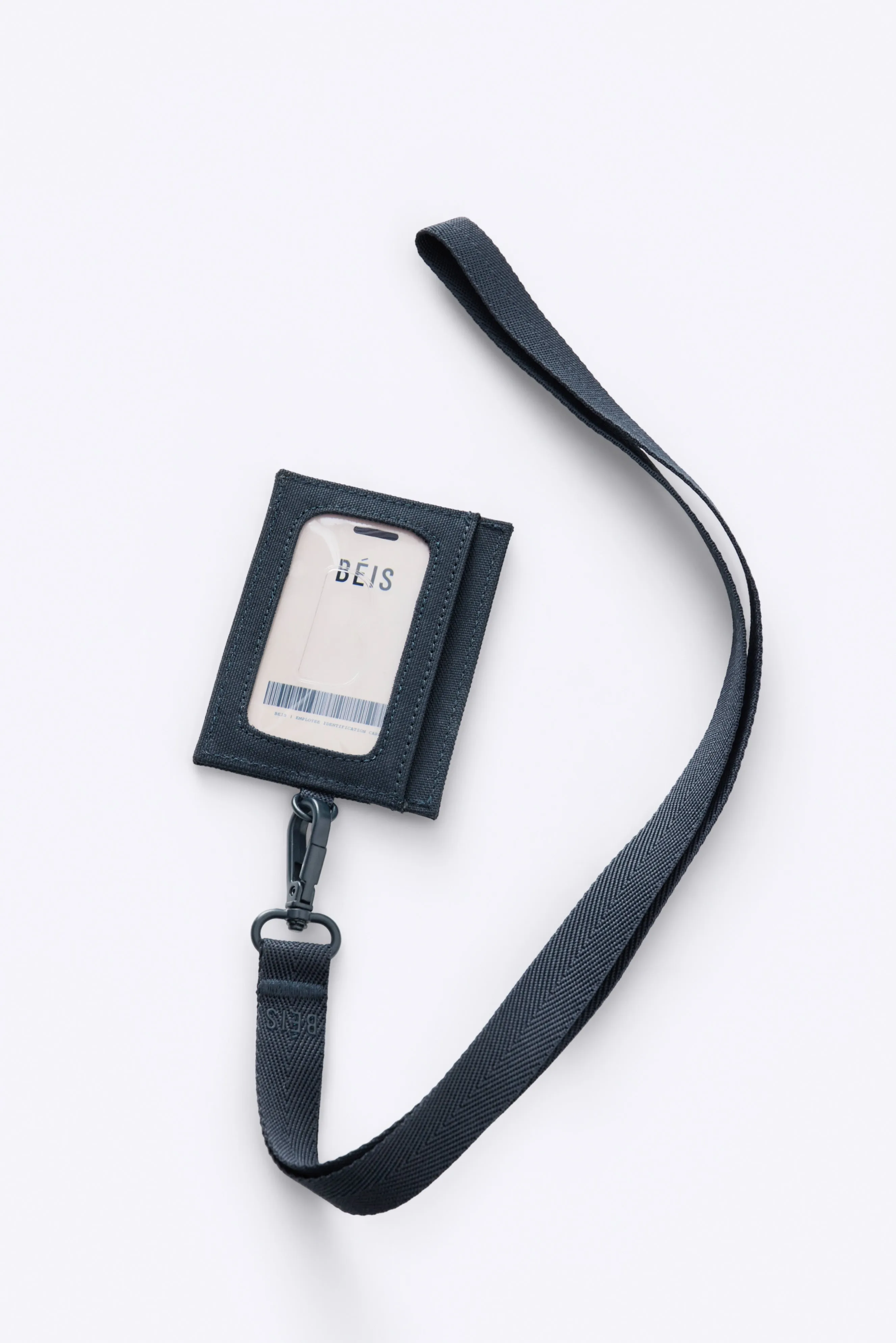 The ID Card Holder in Navy sold by Beis product image thumbnail 4