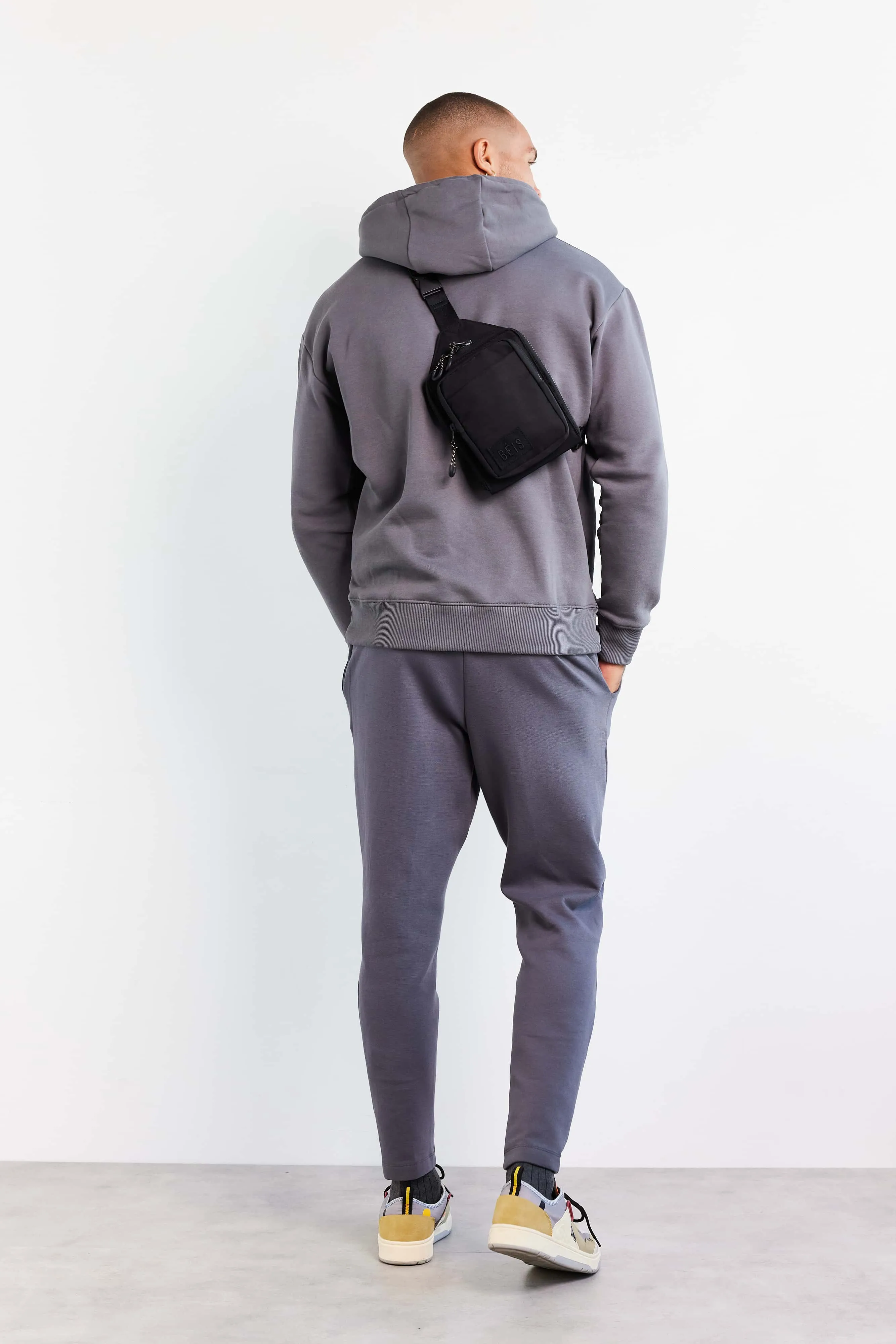 The Sport Sling in Black sold by Beis product image thumbnail 4