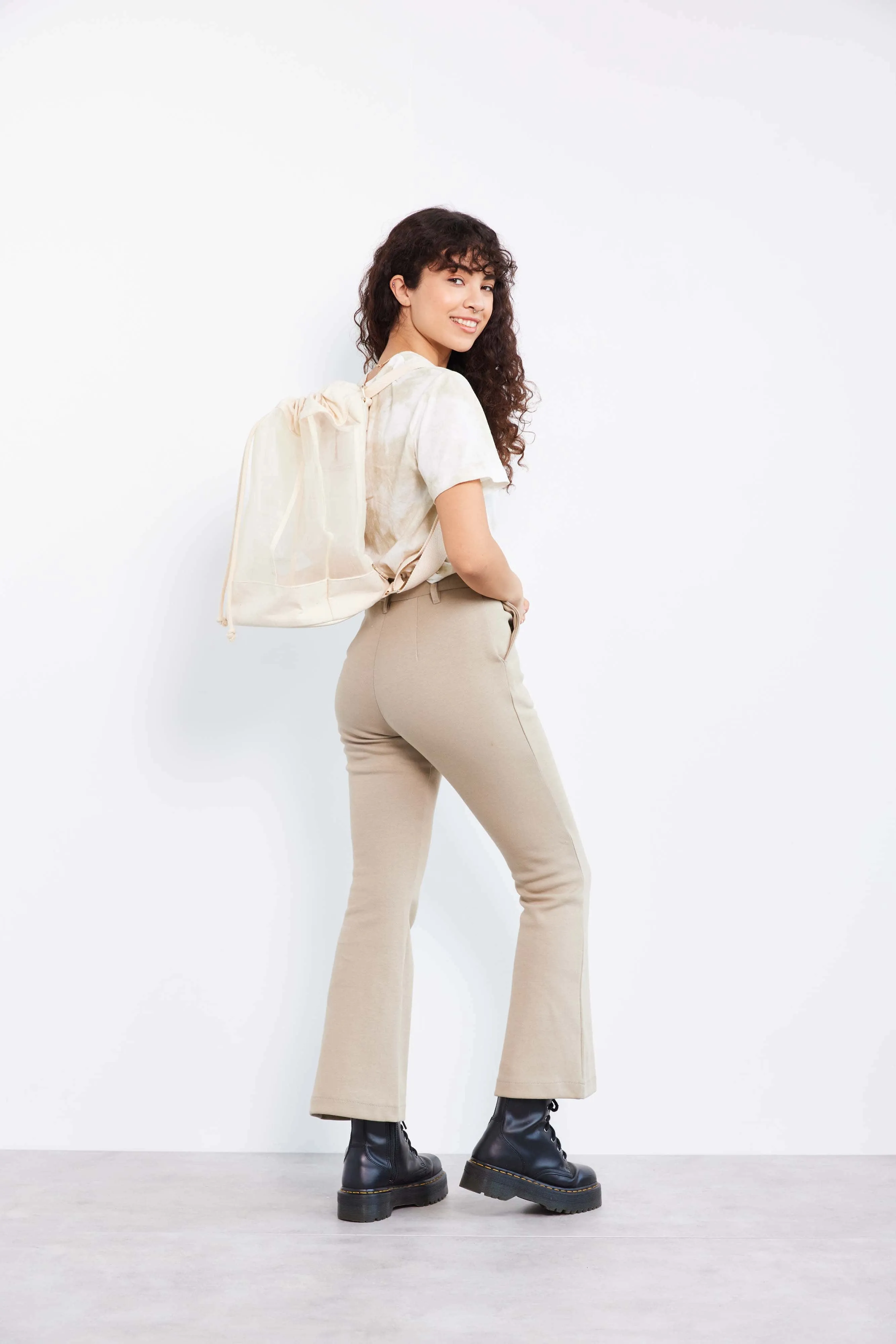 The High-brid Backpack sold by Beis product image thumbnail 2