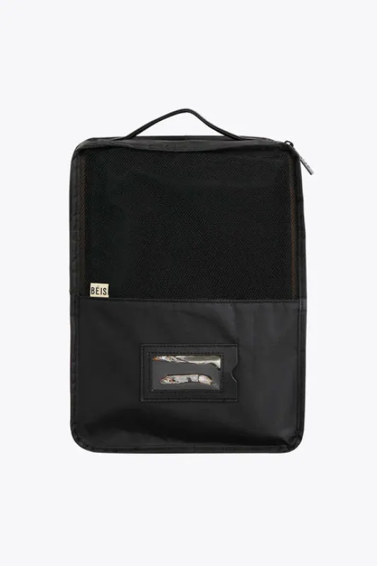 The Packing Cubes in Black made by Beis
