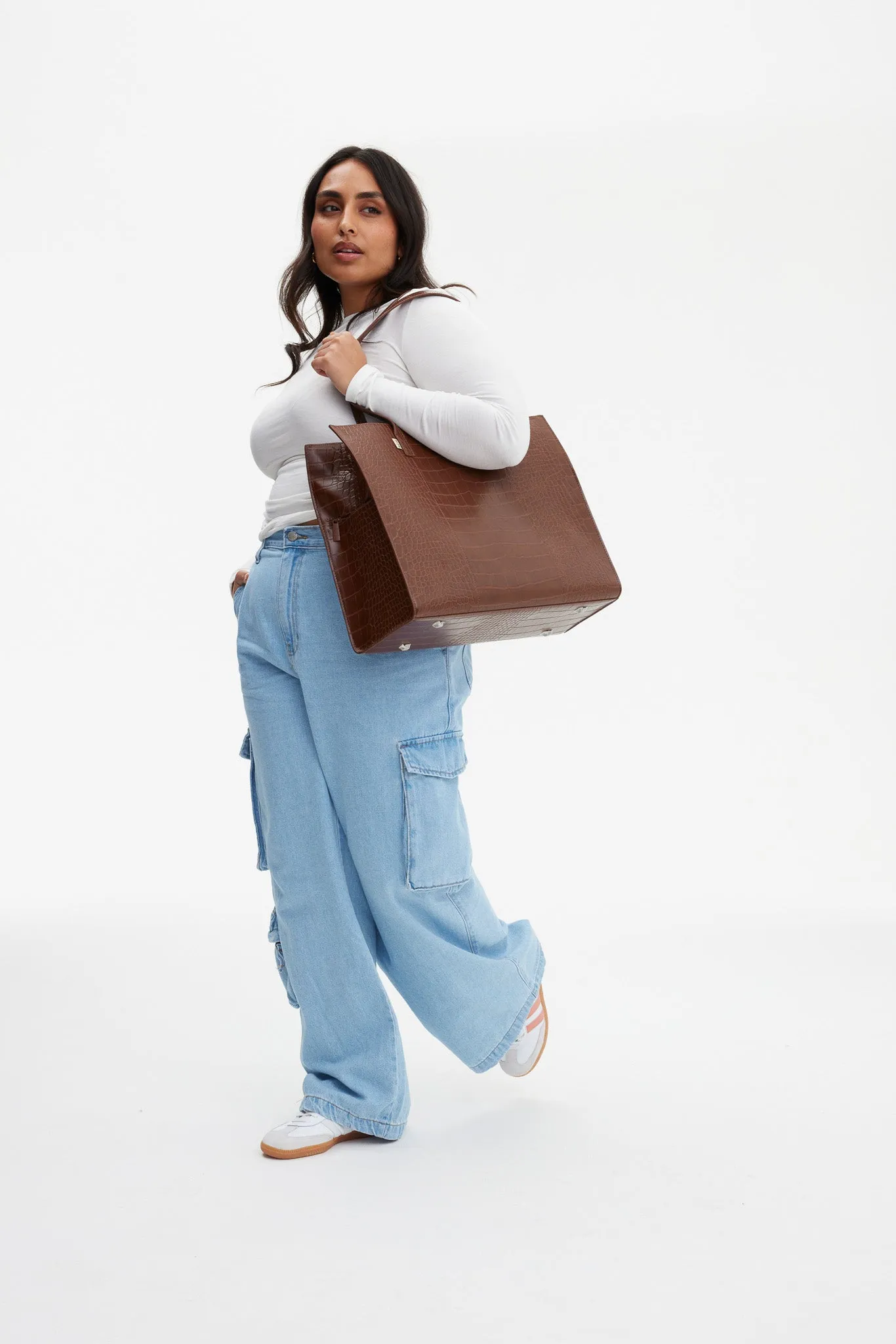 The Large Work Tote in Maple Croc sold by Beis product image thumbnail 4