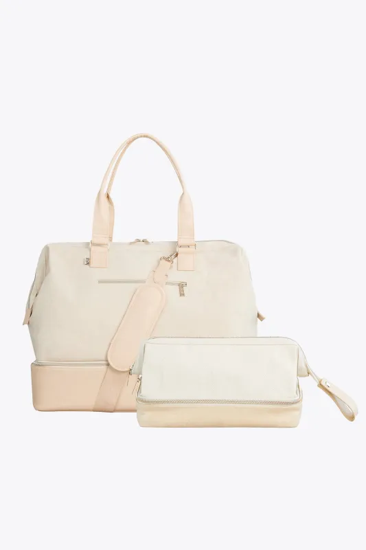 The Weekend Travel Set sold by Beis
