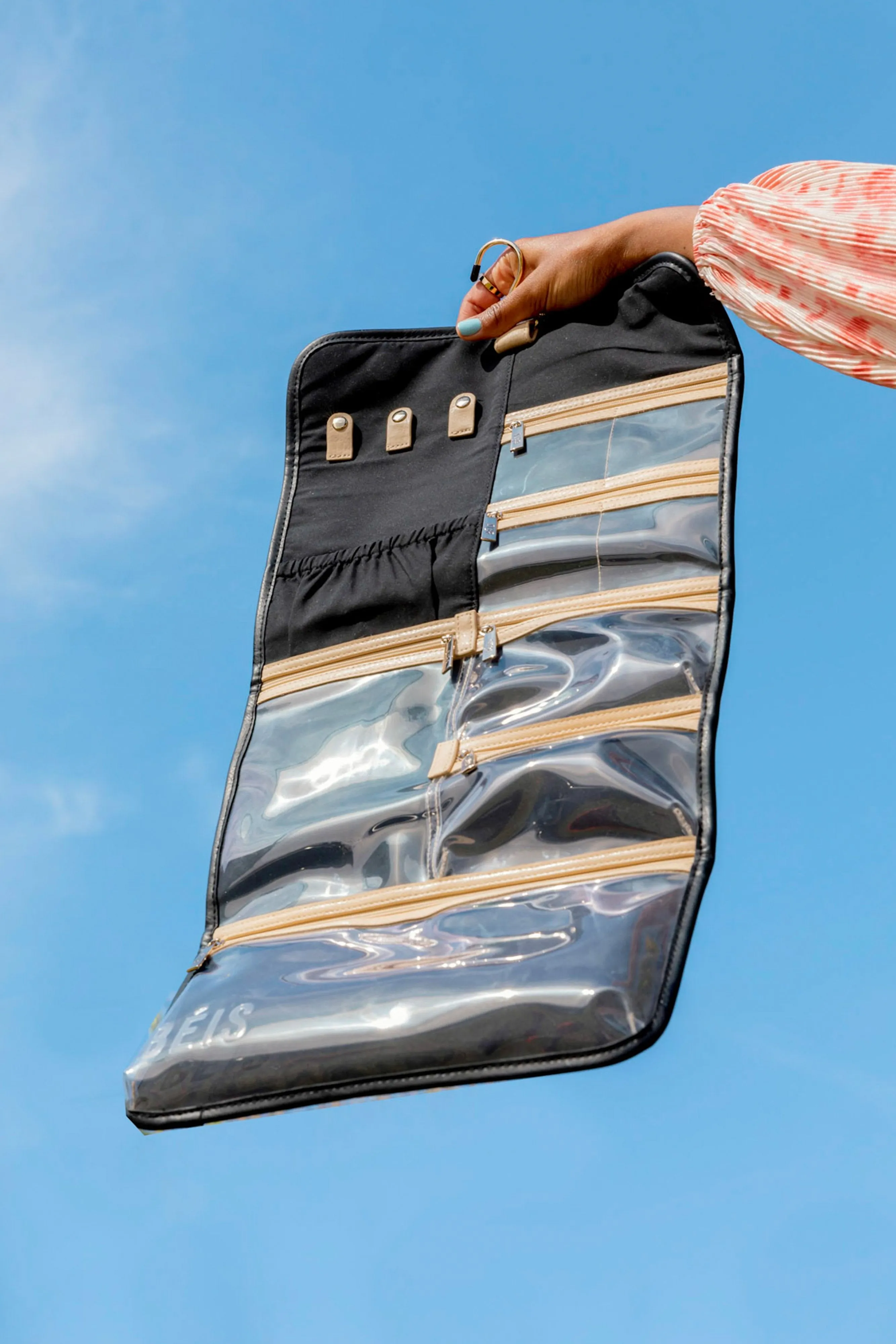 The Hanging Jewelry Case in Black sold by Beis product image thumbnail 3