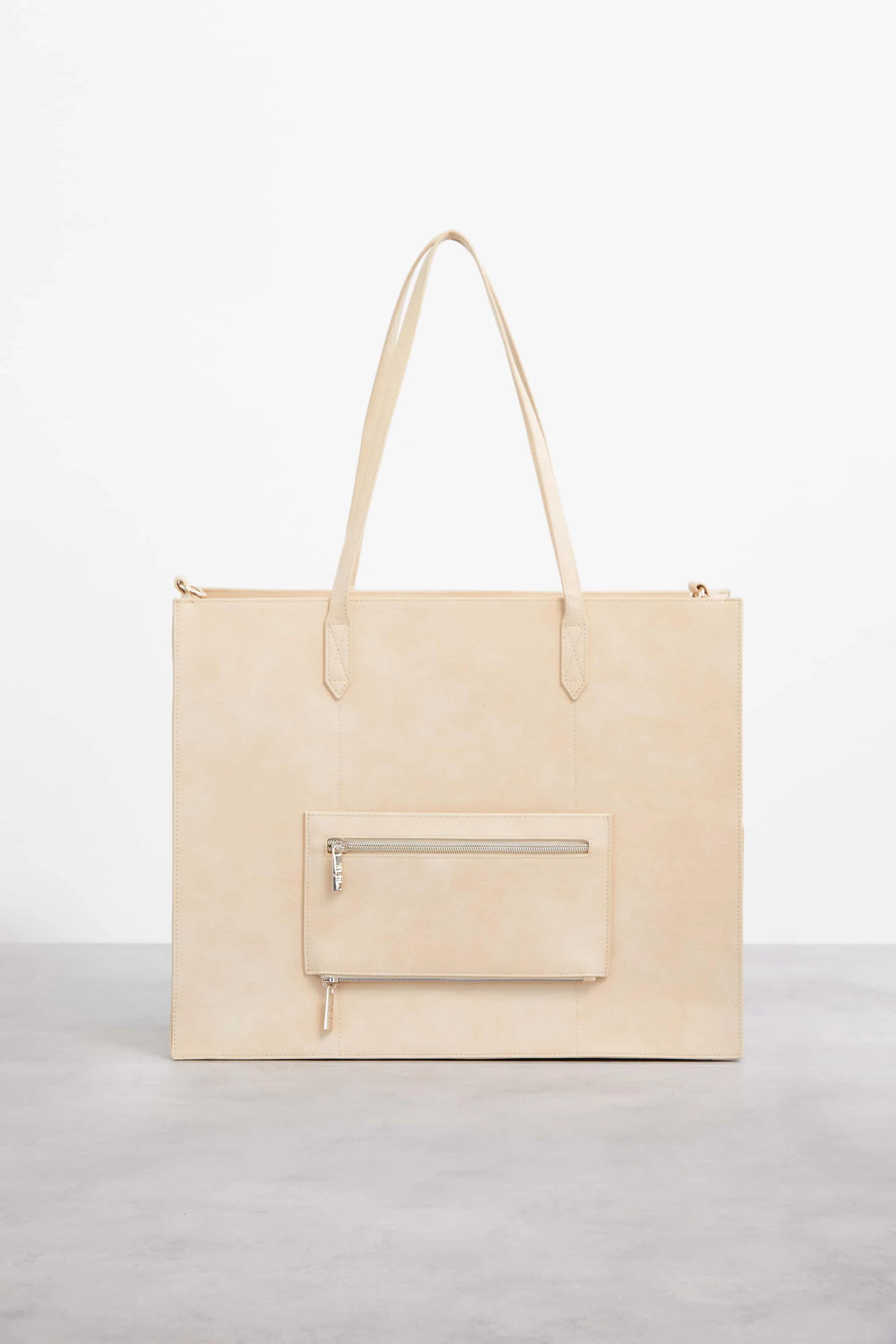 The Large Work Tote in Beige sold by Beis product image thumbnail 5