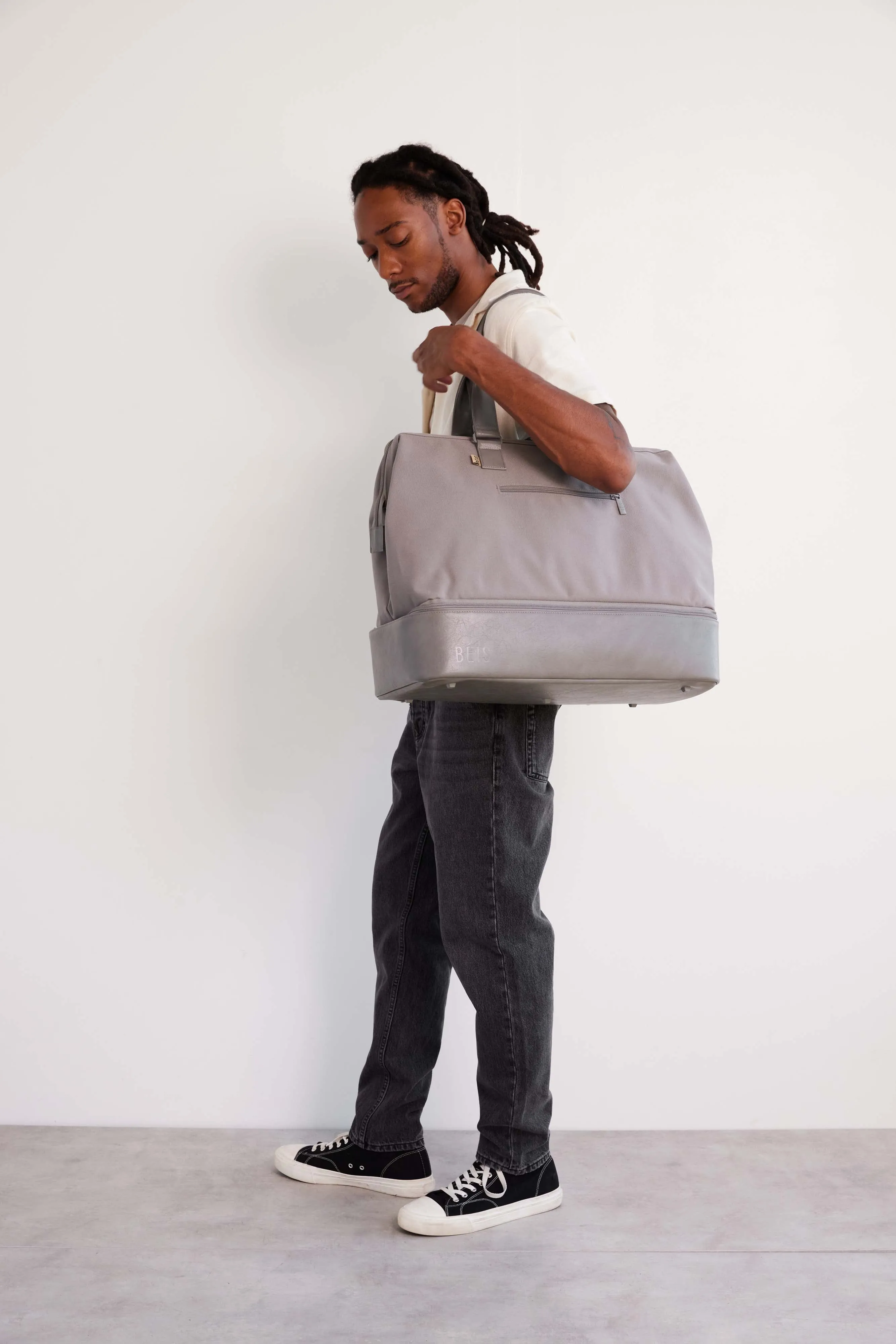 The Weekender in Grey sold by Beis product image thumbnail 5