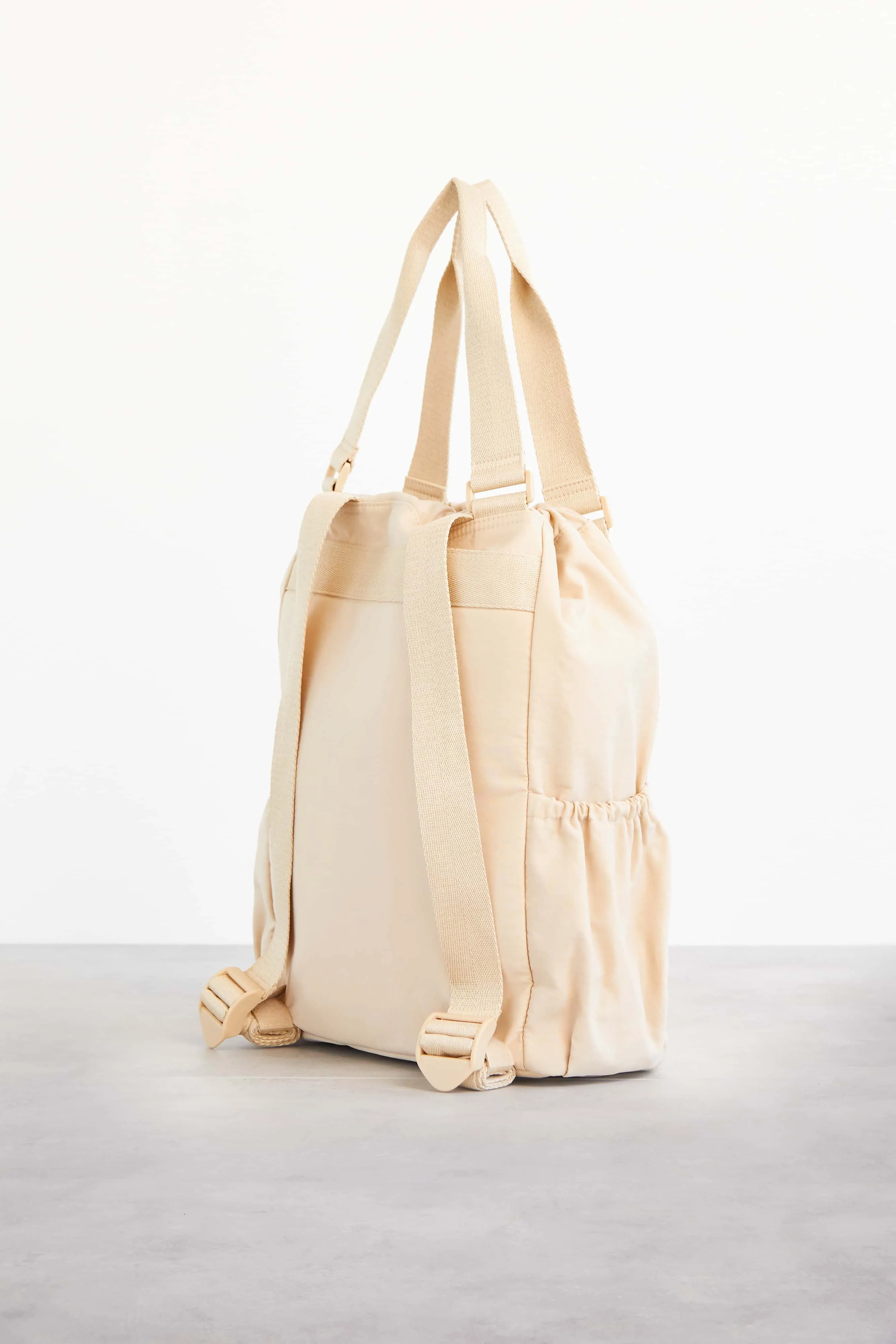The Sport Tote in Beige sold by Beis product image thumbnail 5